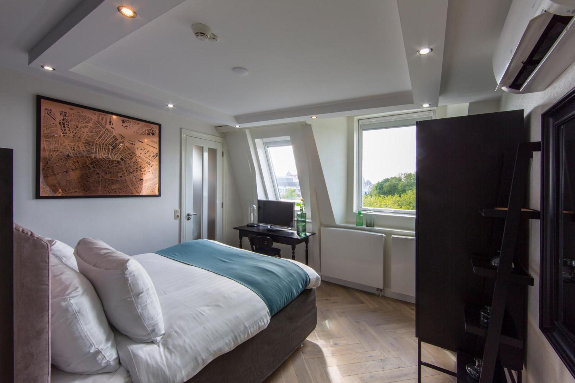 Double Room City View