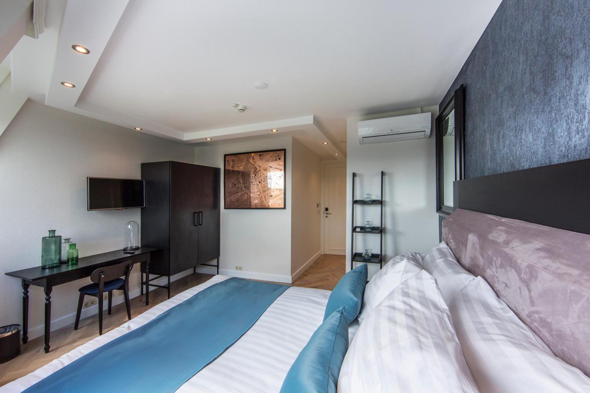 Double Room City View