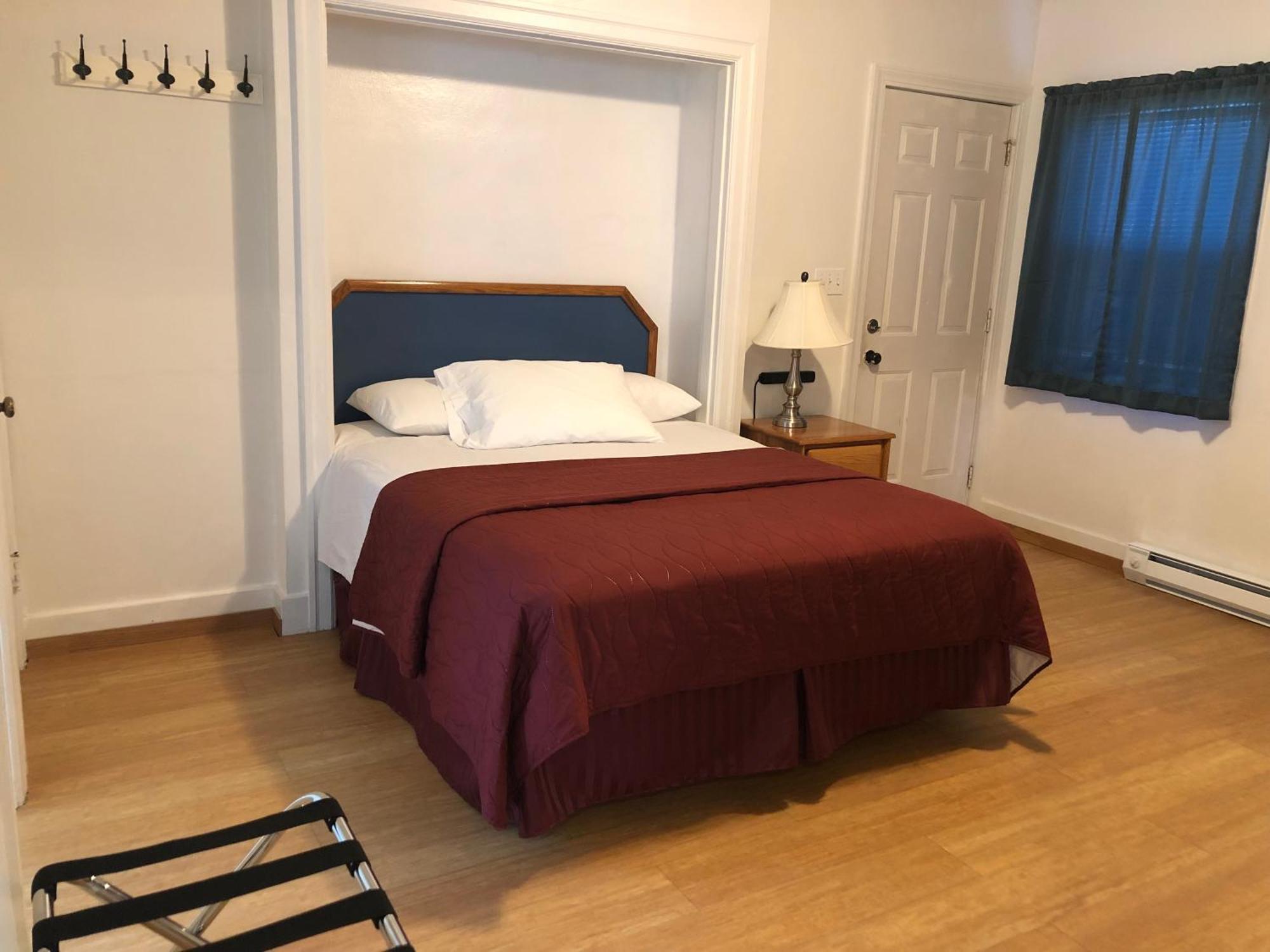 Queen Suite