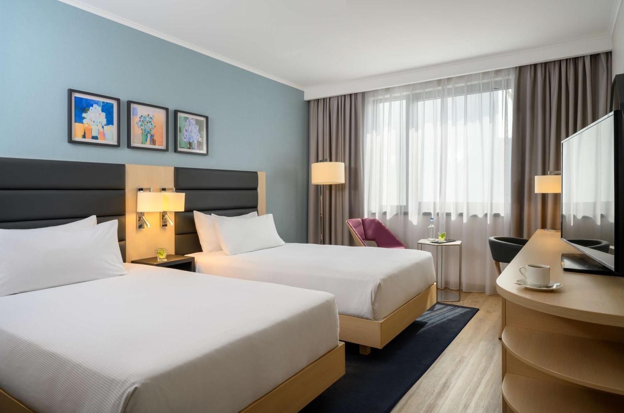 Twin Guest Room