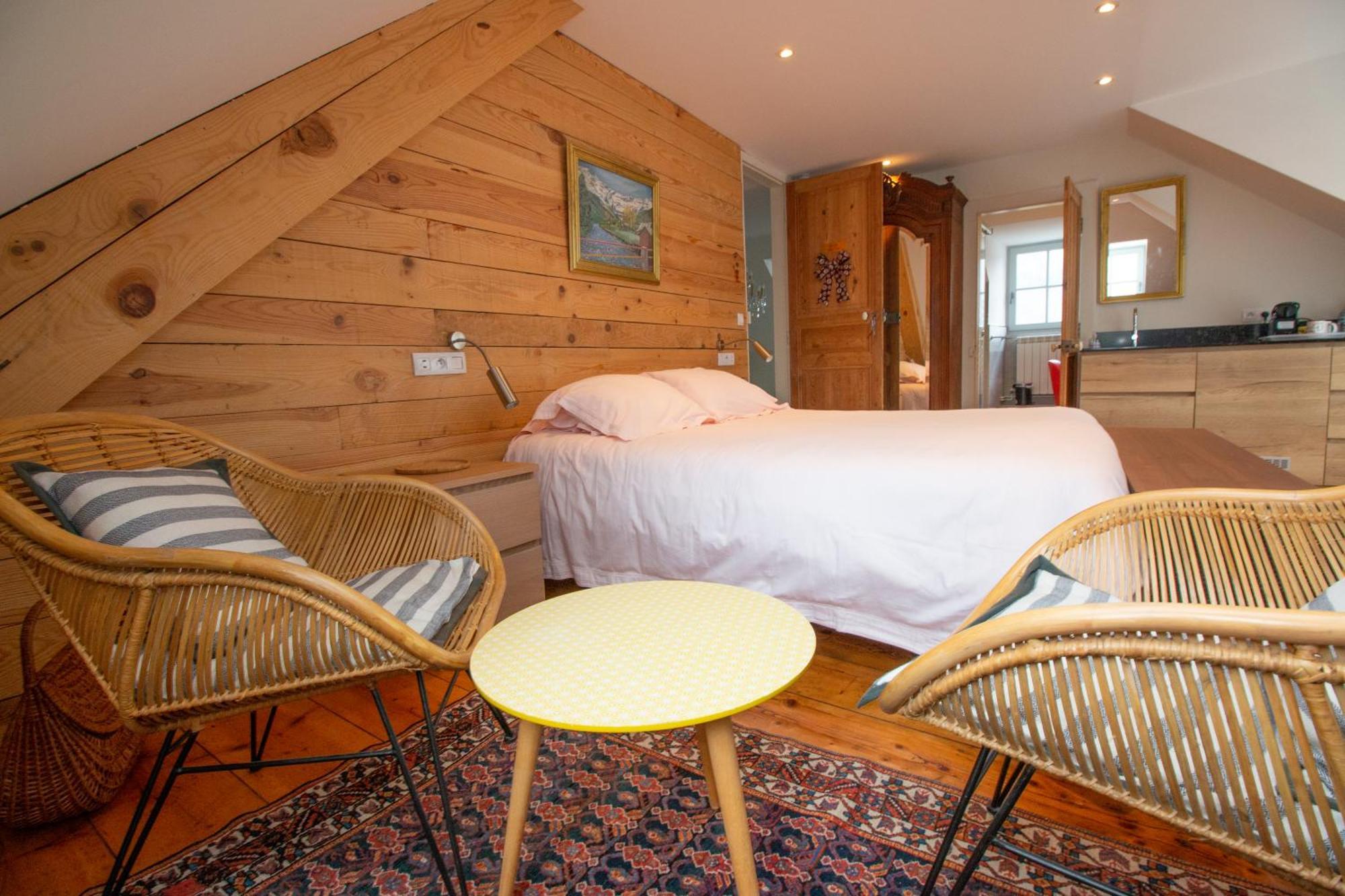 King Room Mountain View