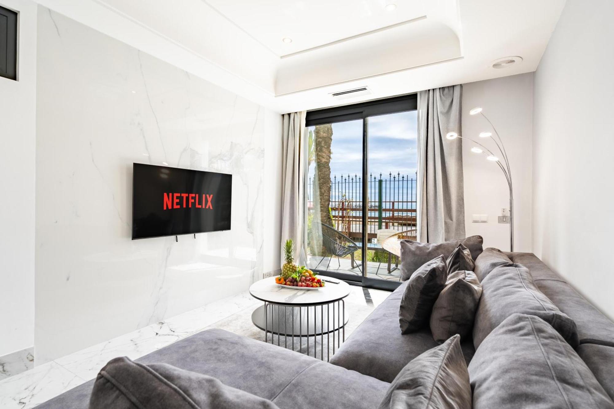 Apartment Sea View