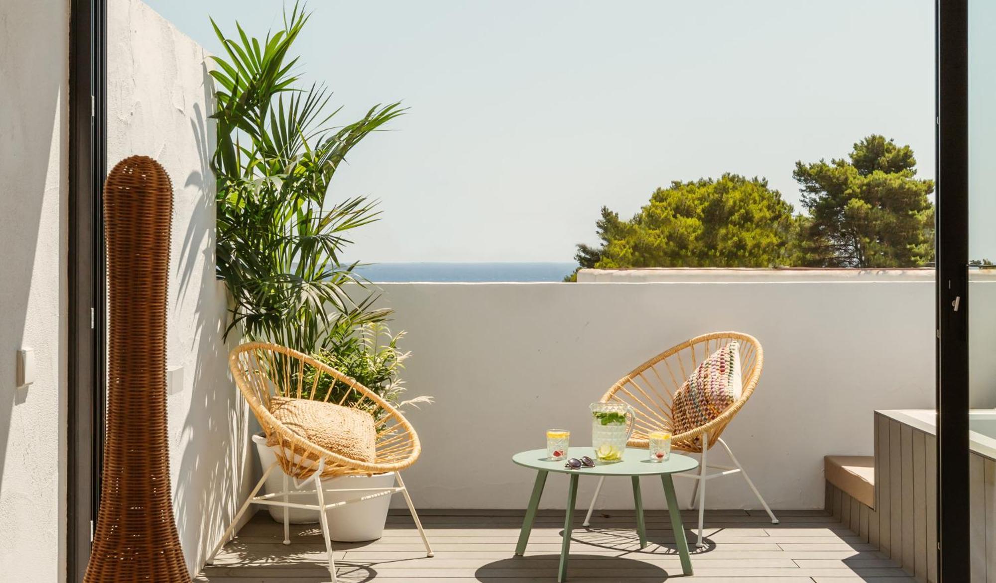 Terrace Room