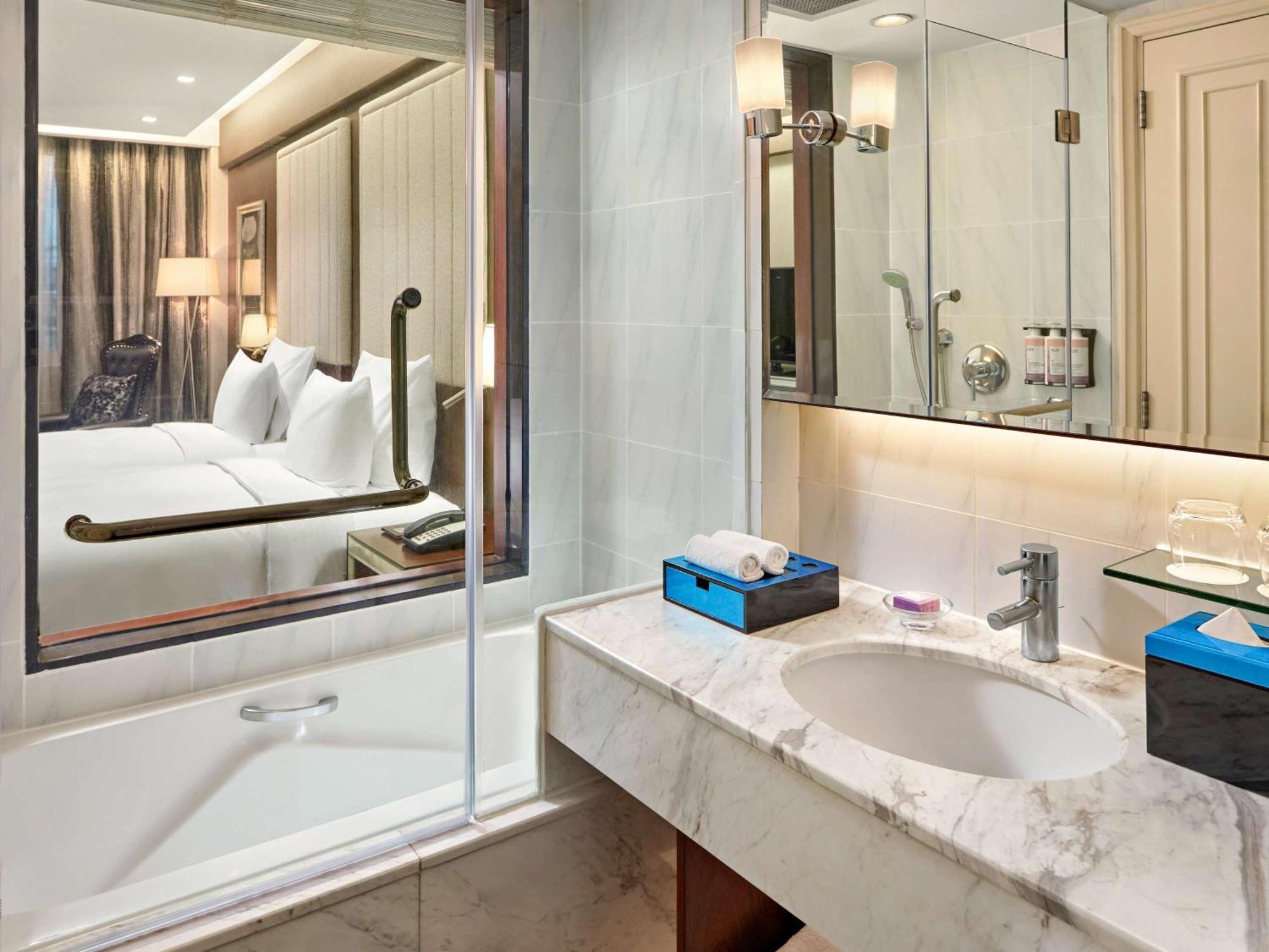 Classic Twin Room Complimentary daily chocolate hour 5-6pm