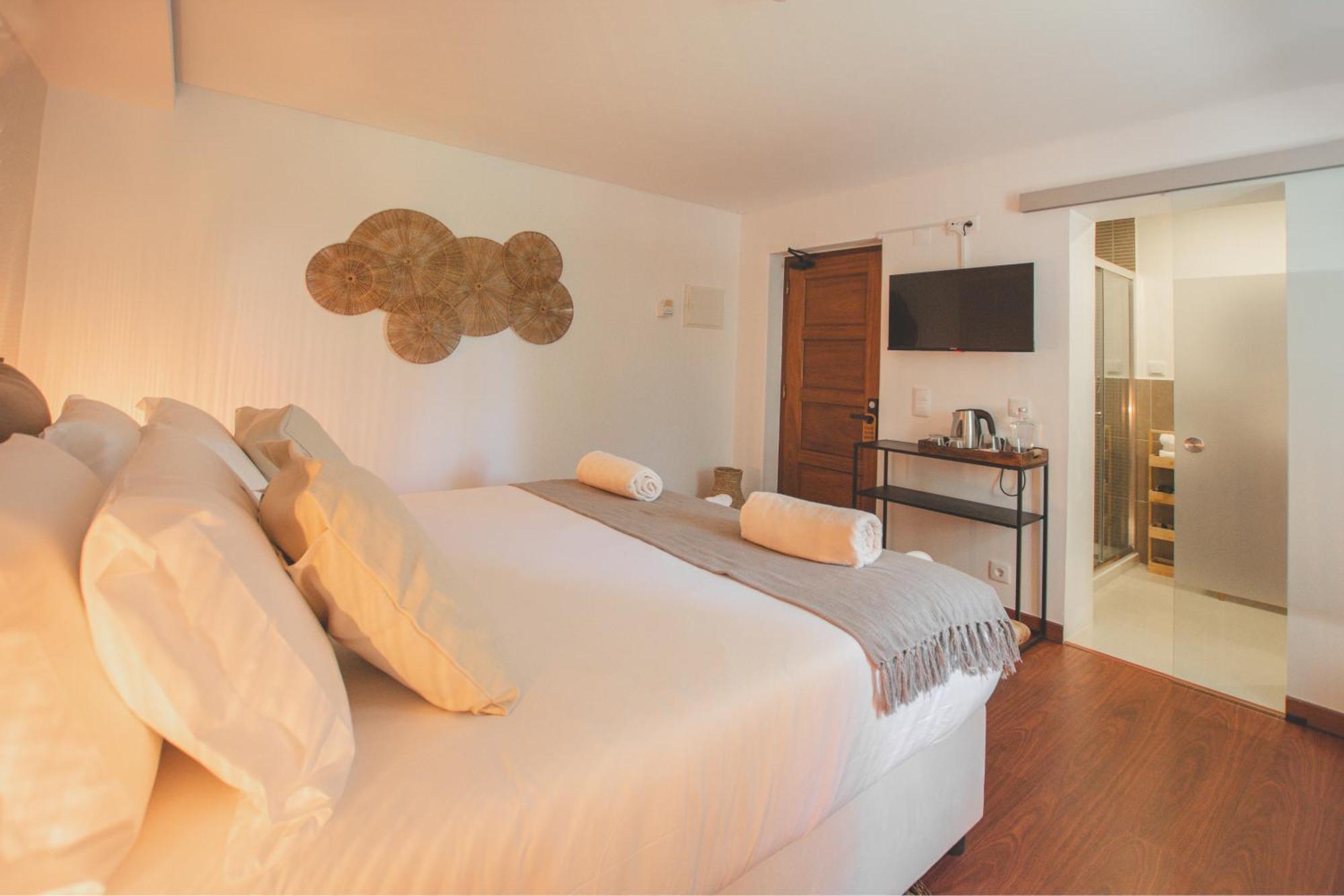 Standard Double Suite
