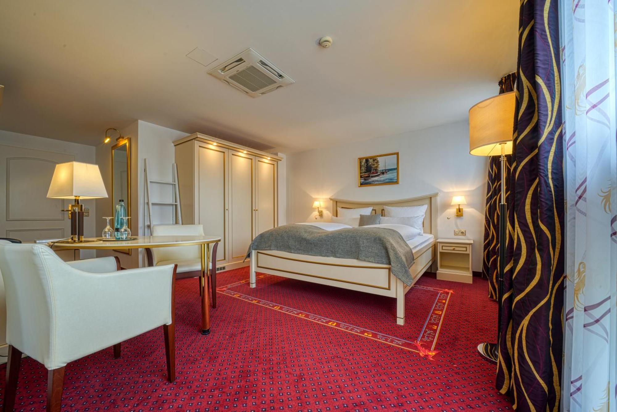 Superior Double Room Land View