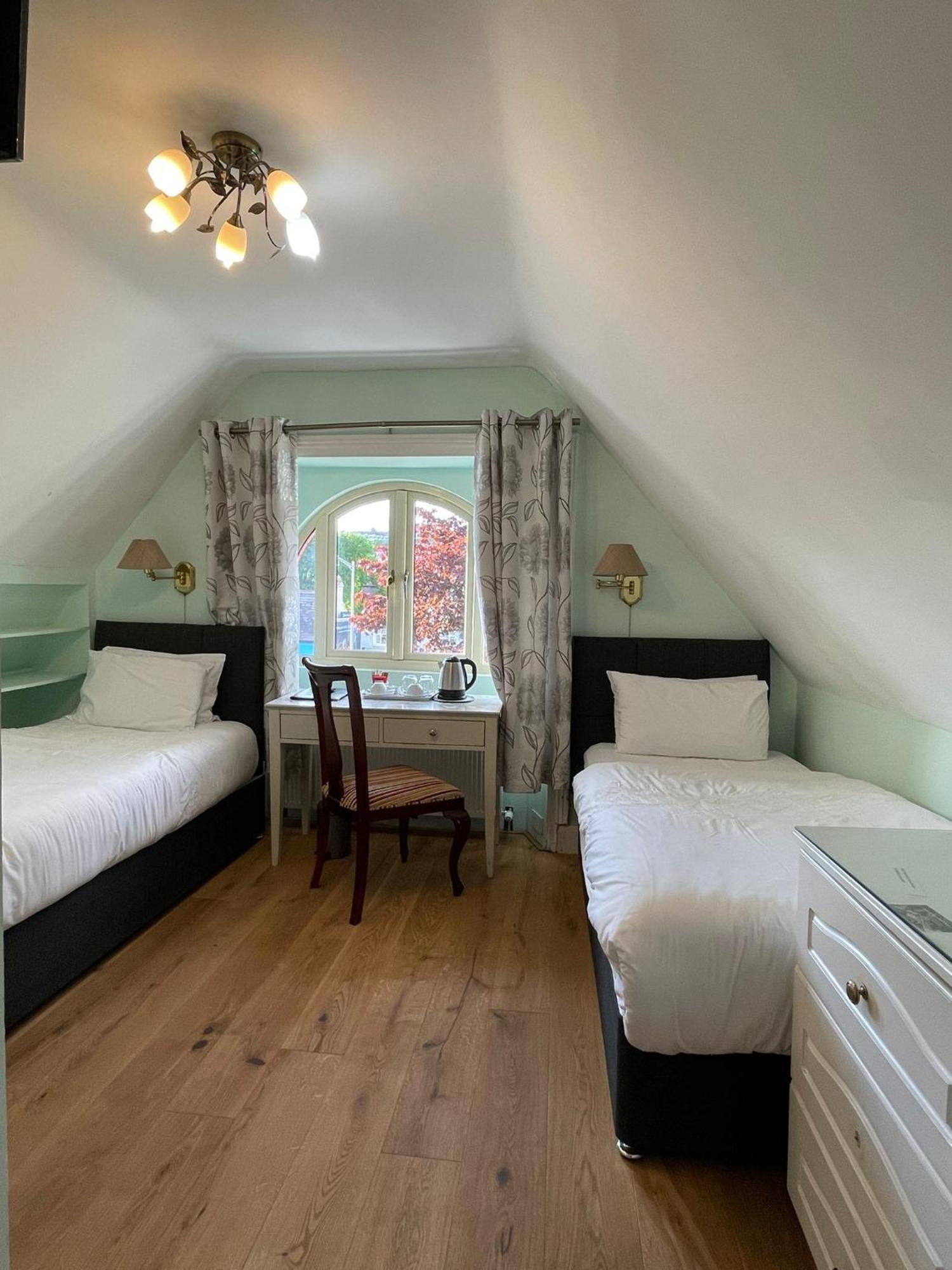 Zweibettzimmer
