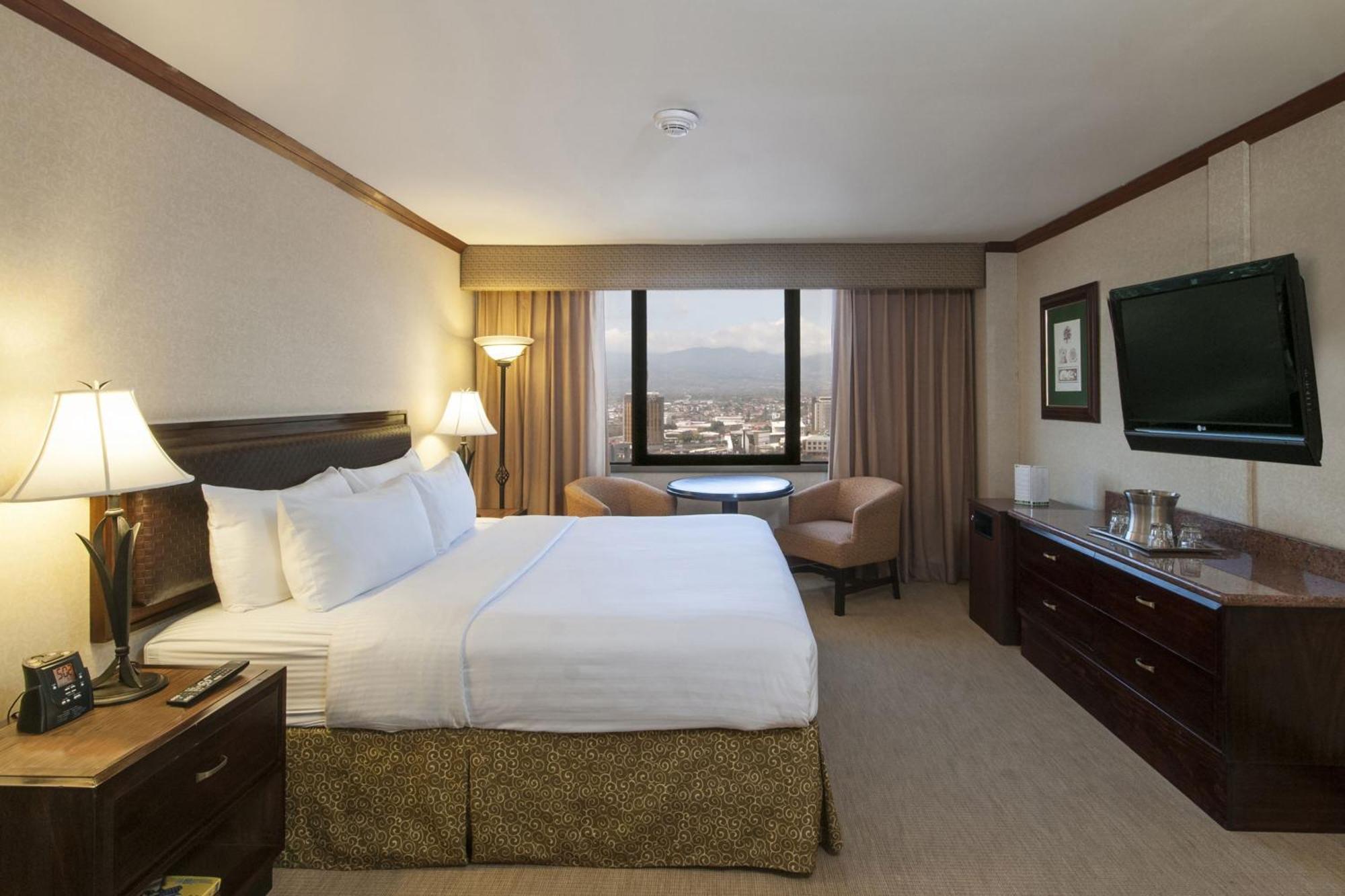 Habitación Executive con cama extragrande y vistas a la ciudad
