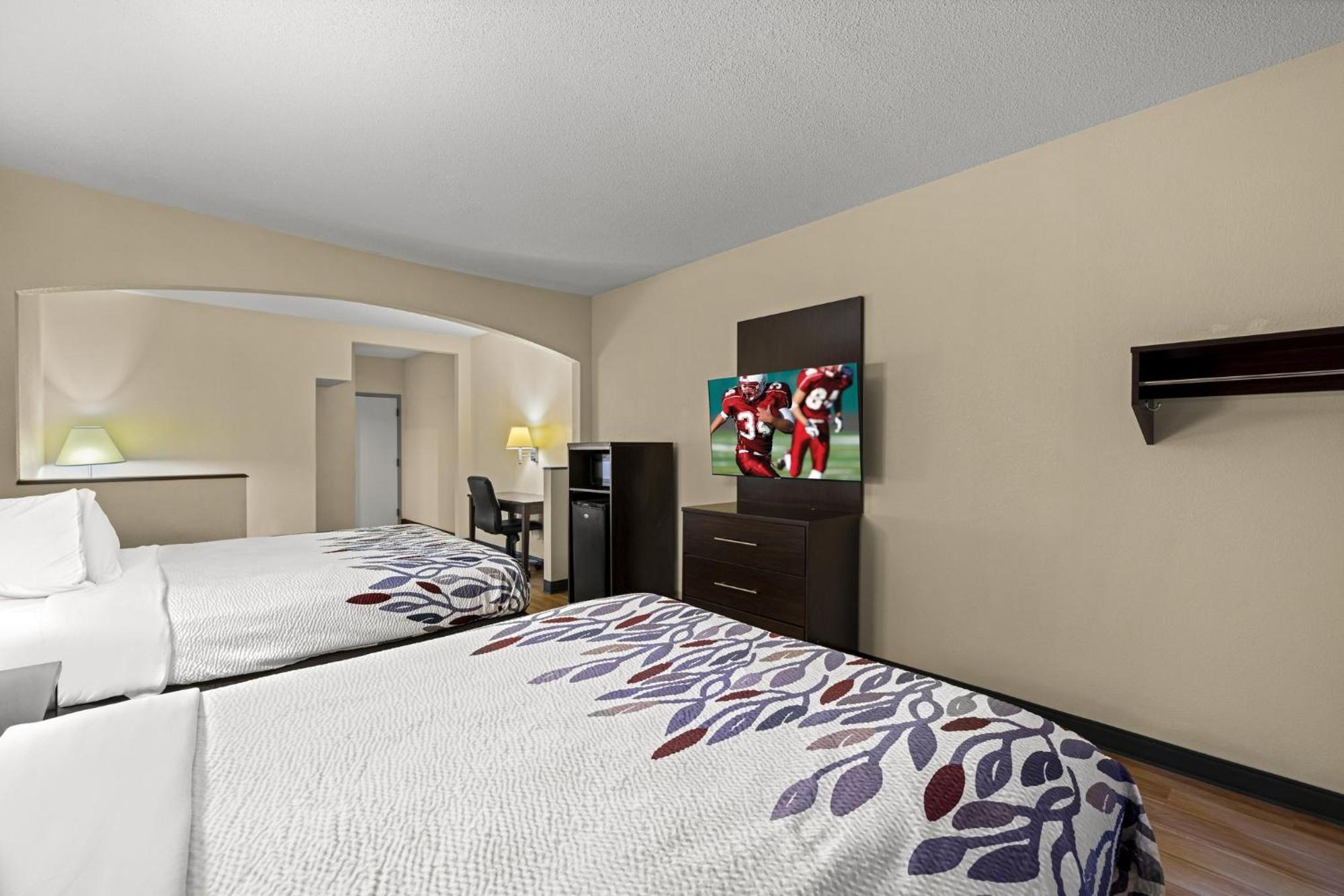 Suite with Two Queen Beds Non-Smoking