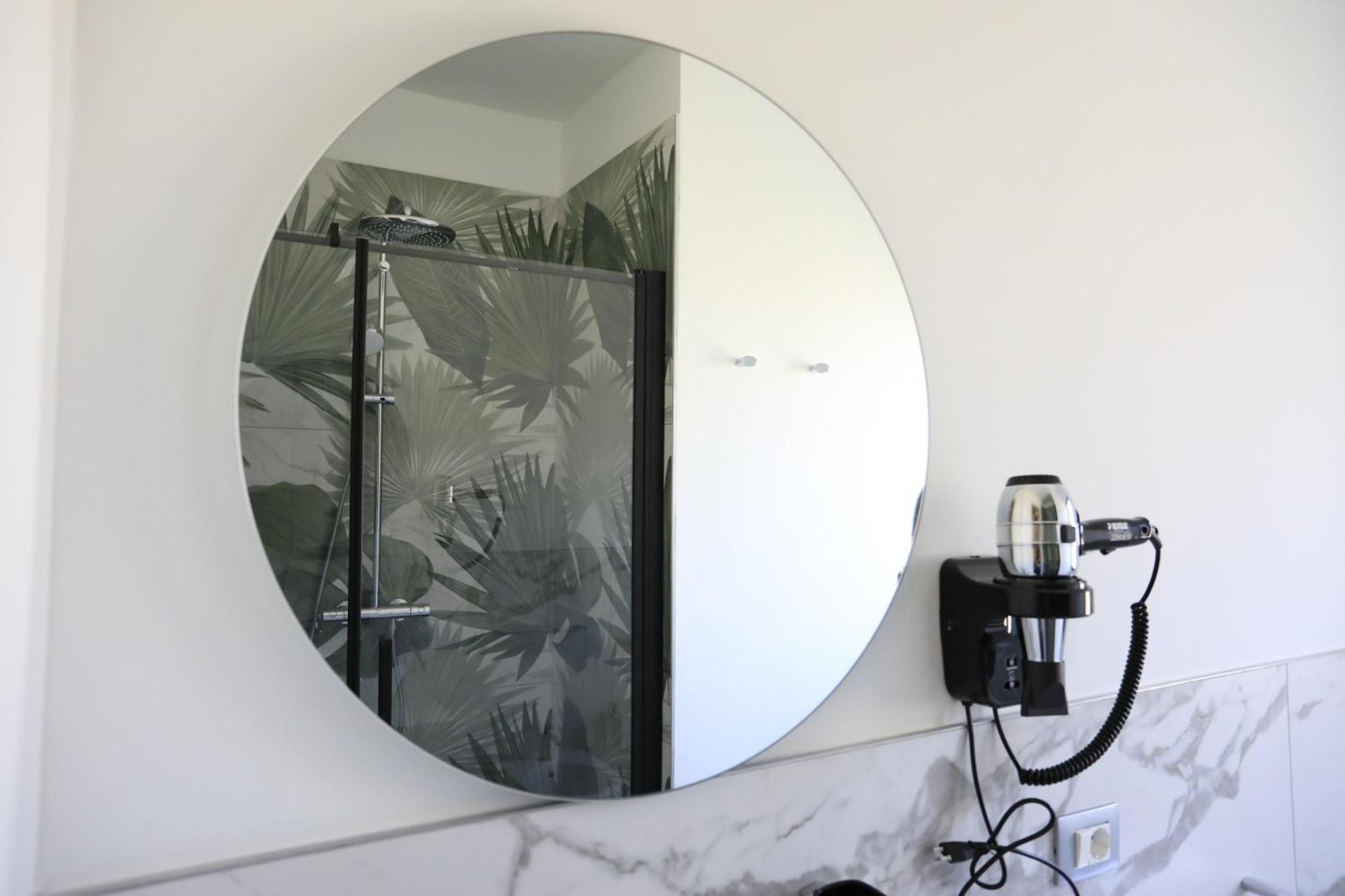 Double Room Private Bathroom