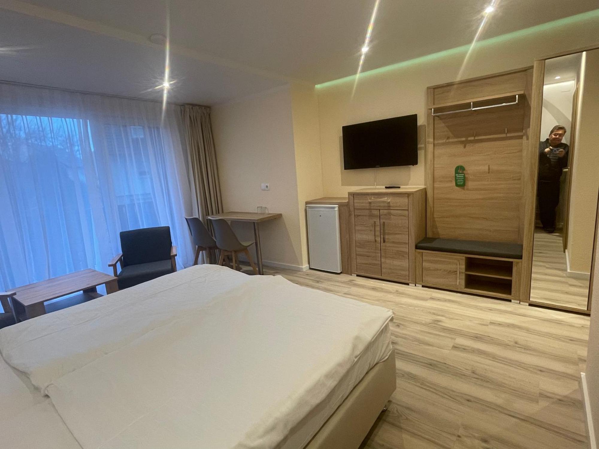 Single Room