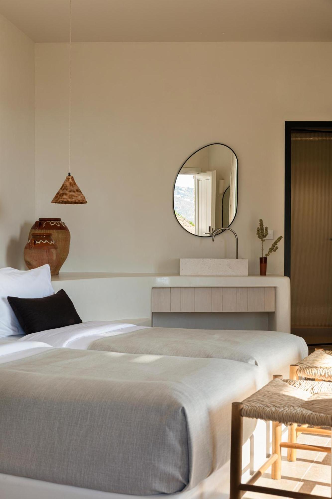 Deluxe Double Sea View Room