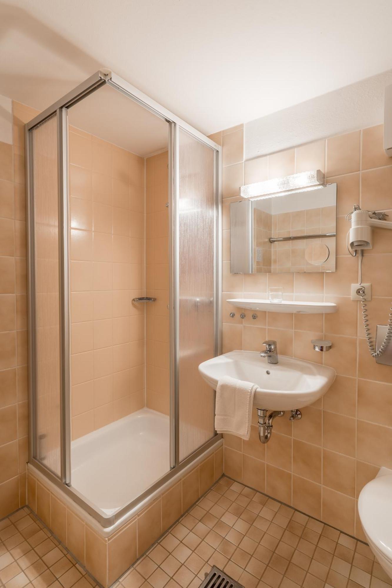 Standard Double Room,1586830273:JPEG