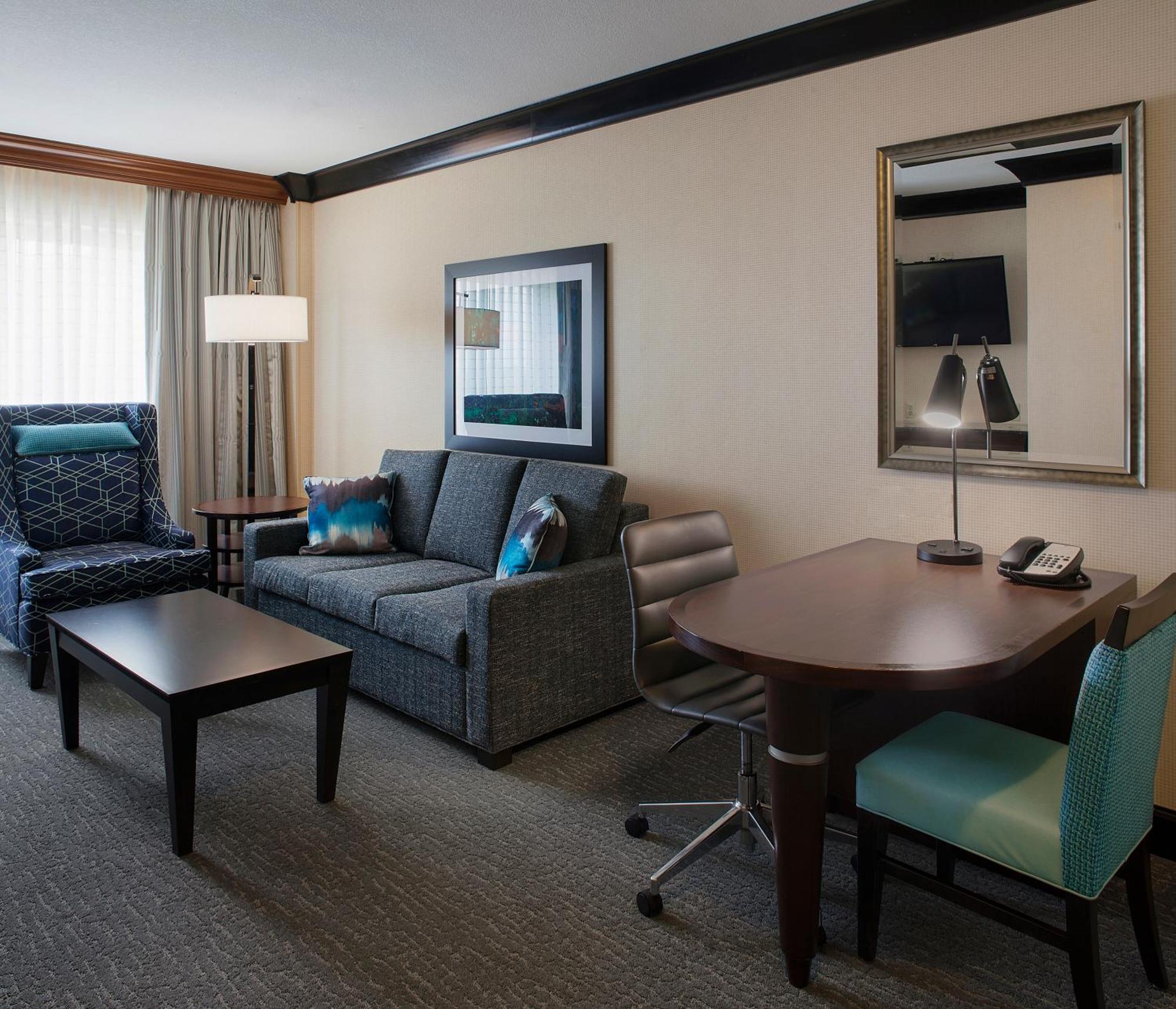 Two-Room King Suite Sofa Bed