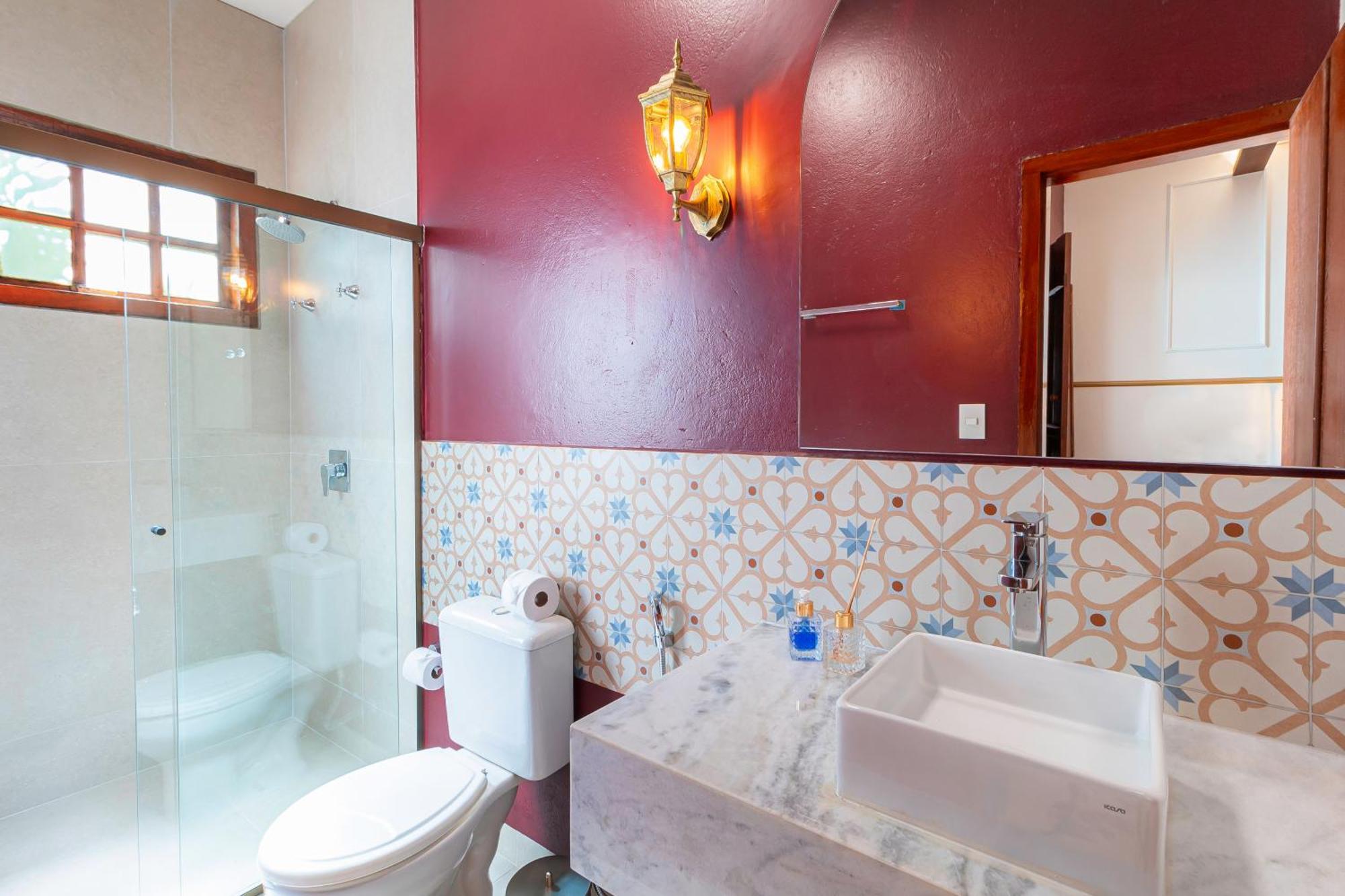 Deluxe Suite Spa Bath