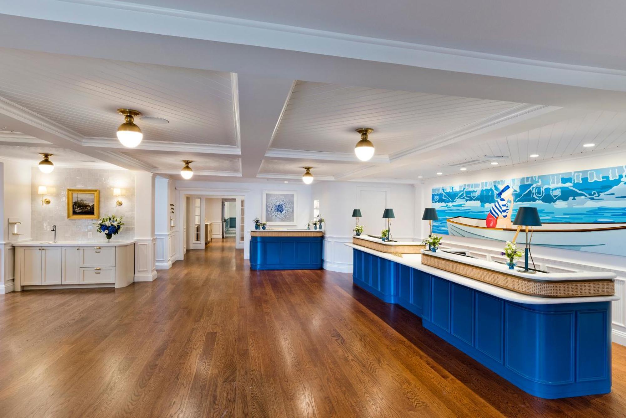Harborview Room Near Restaurant & Bar
