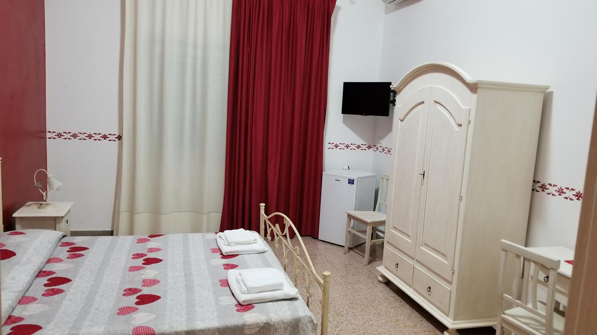 Double Room Private Bathroom