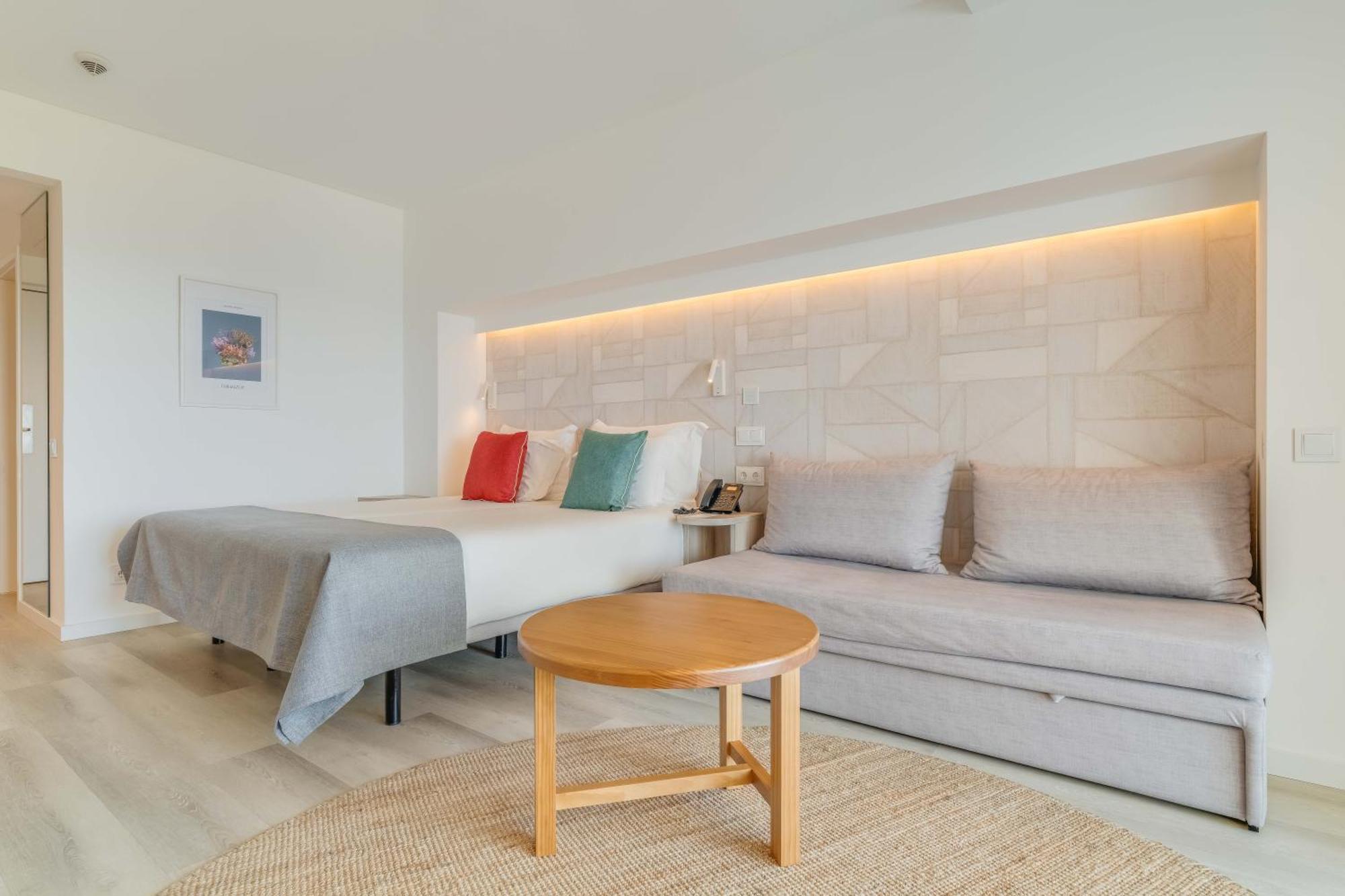 Standard Double or Twin Room Sea View