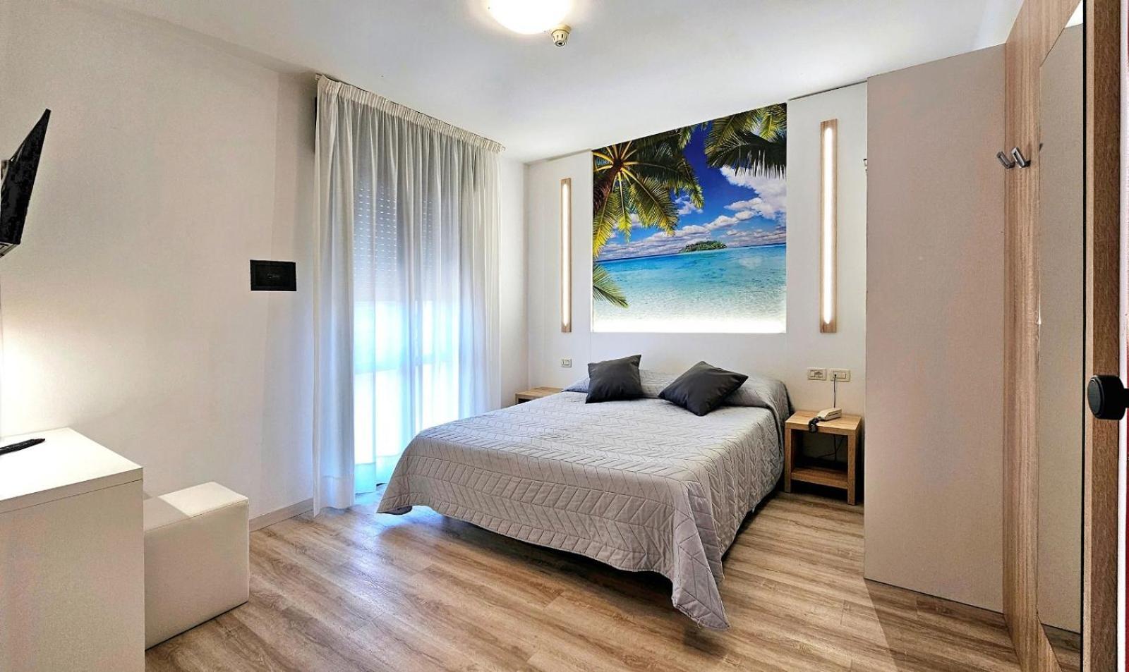 Double or Twin Room with Beach Access and Free Parking,1246204417:JPEG