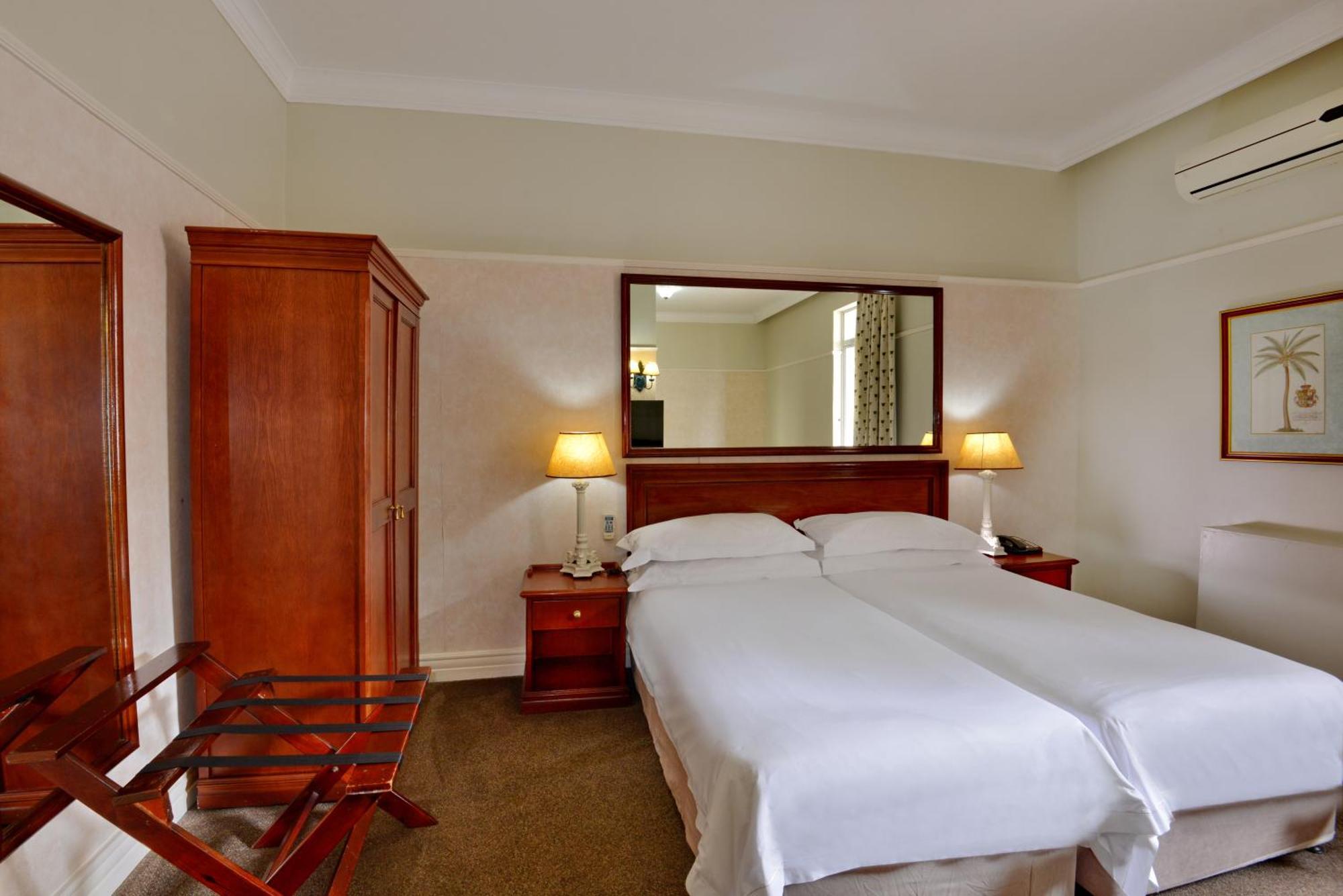 Chambre Double ou Lits Jumeaux