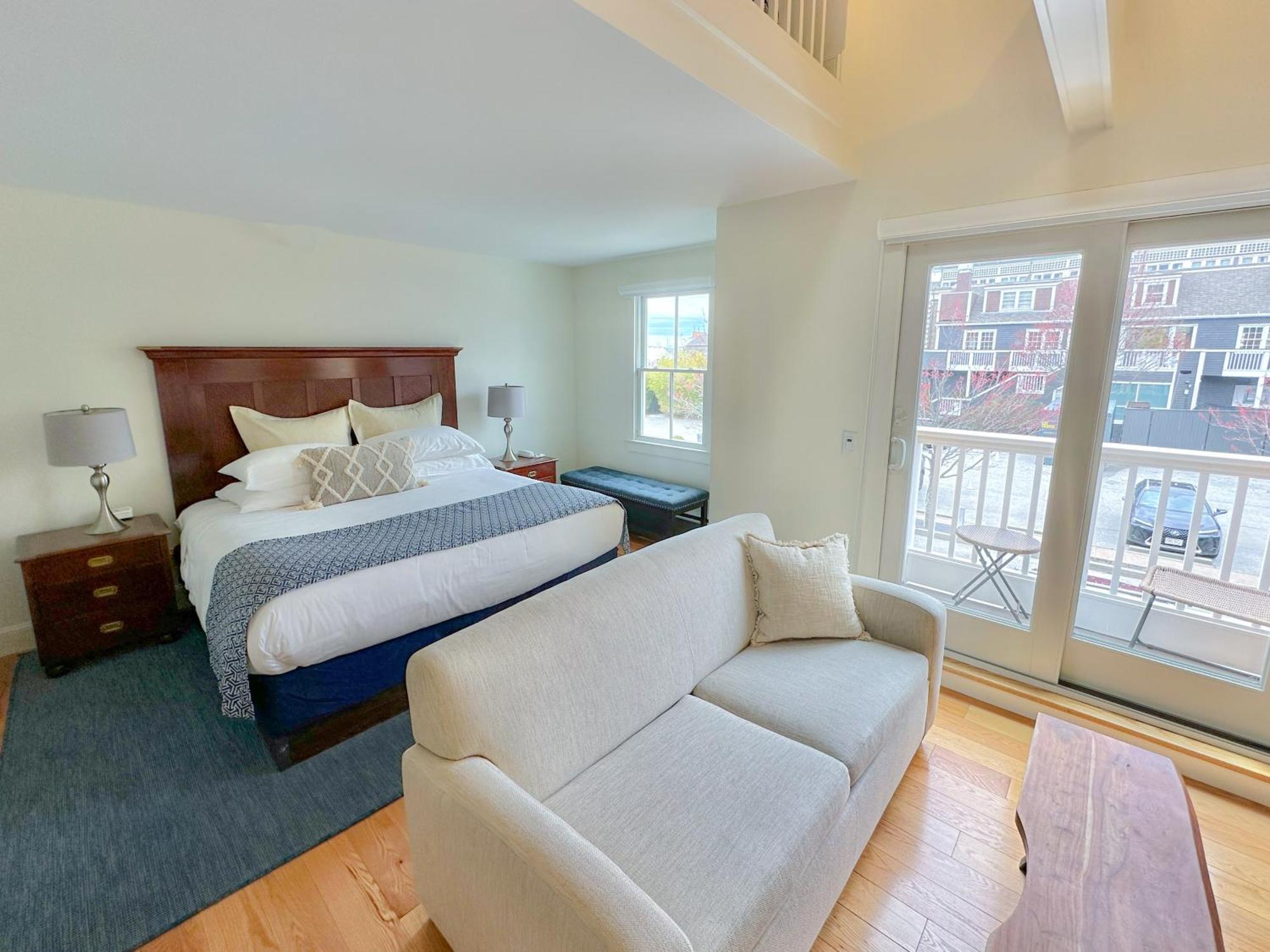 City View Suite