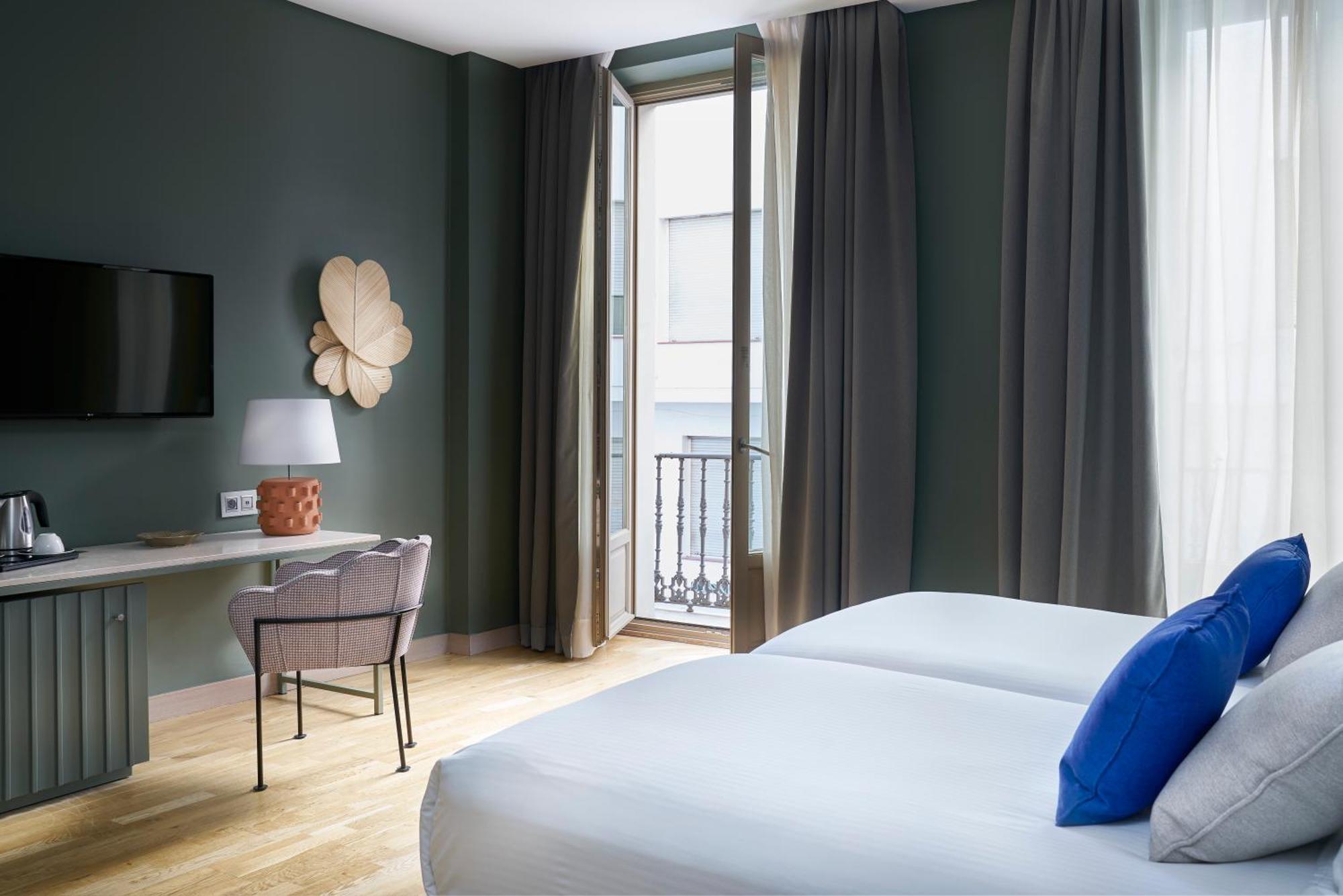 Superior Double Room Balcony