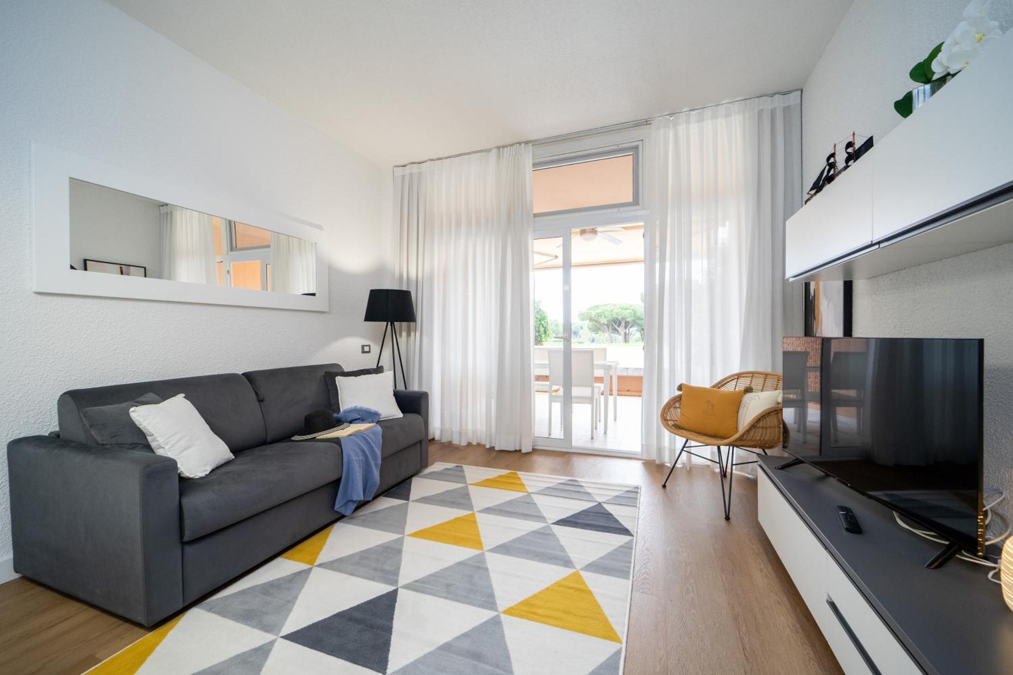 Superior Apartment