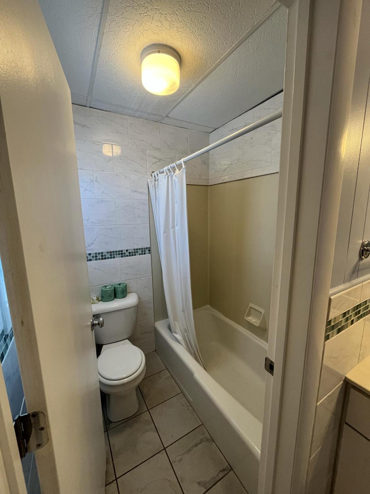 Main Building 2 Double Beds Second Floor Ocean View
