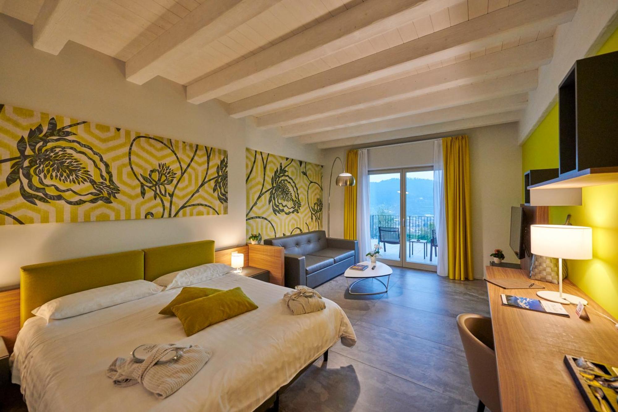 Superior Double or Twin Room Terrace