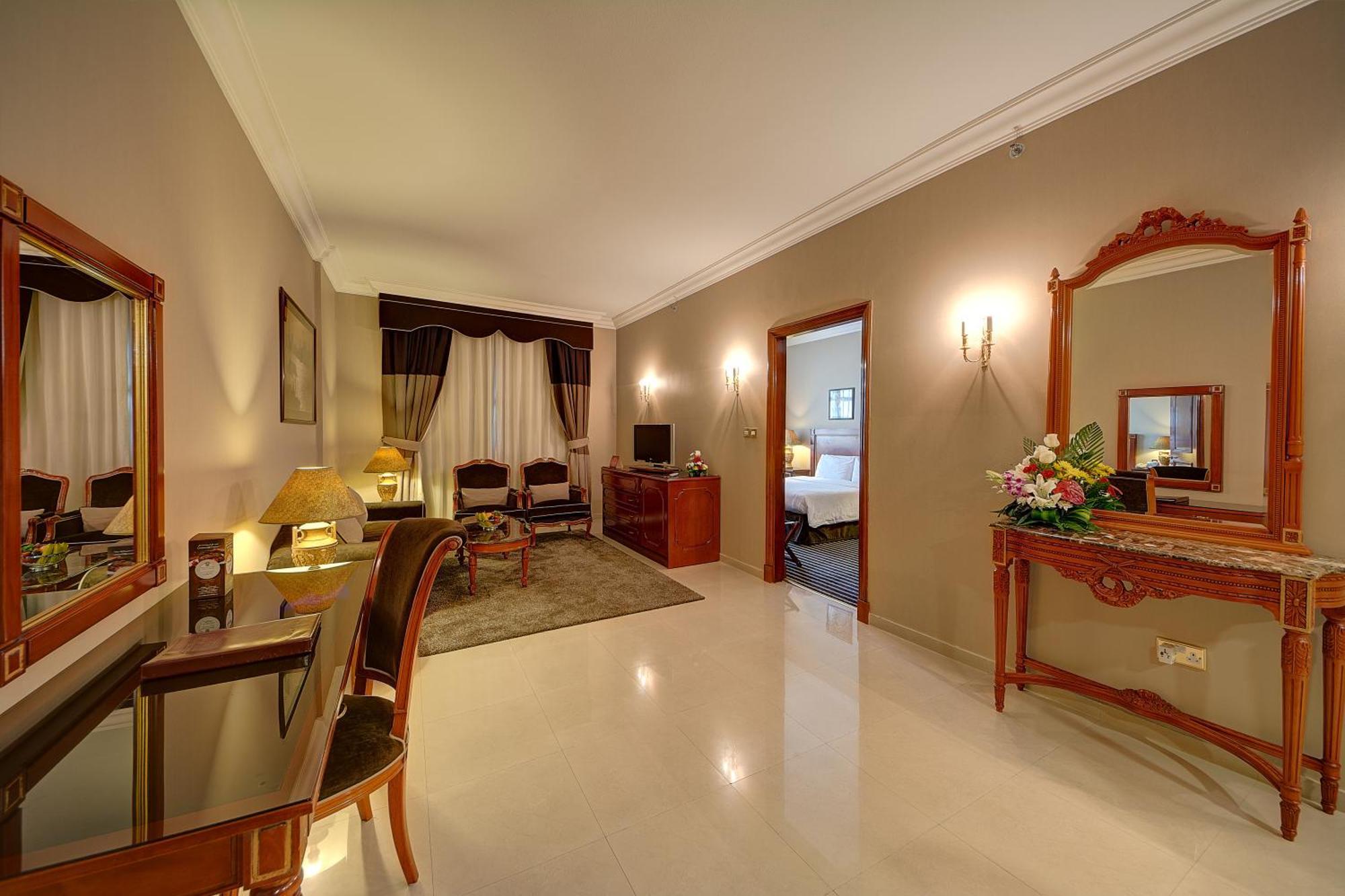 Deluxe Suite,1212054940:JPEG