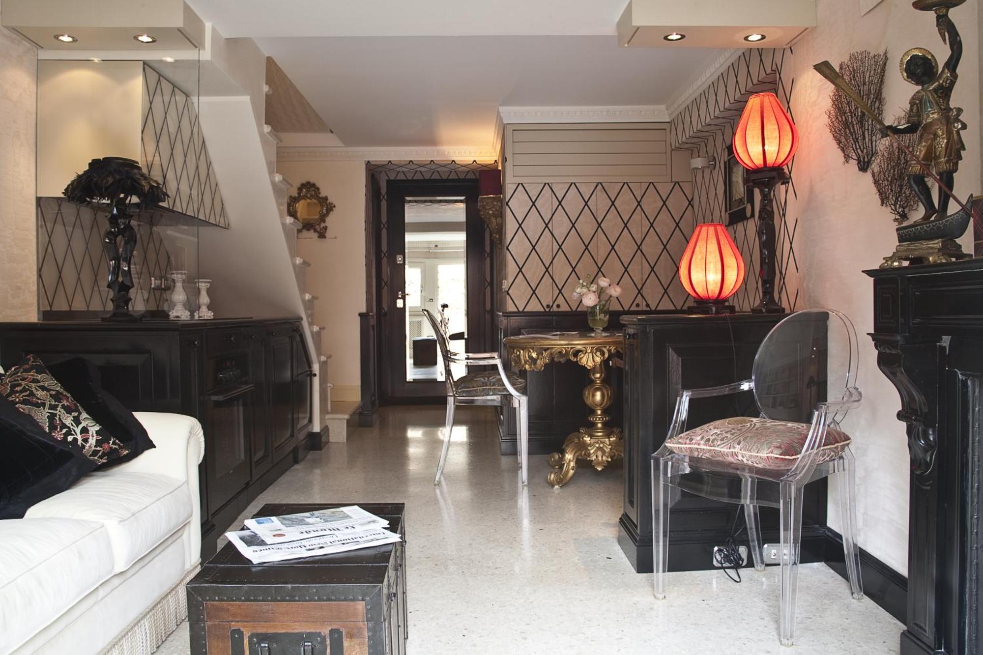 One Bedroom Apartment Separate Building