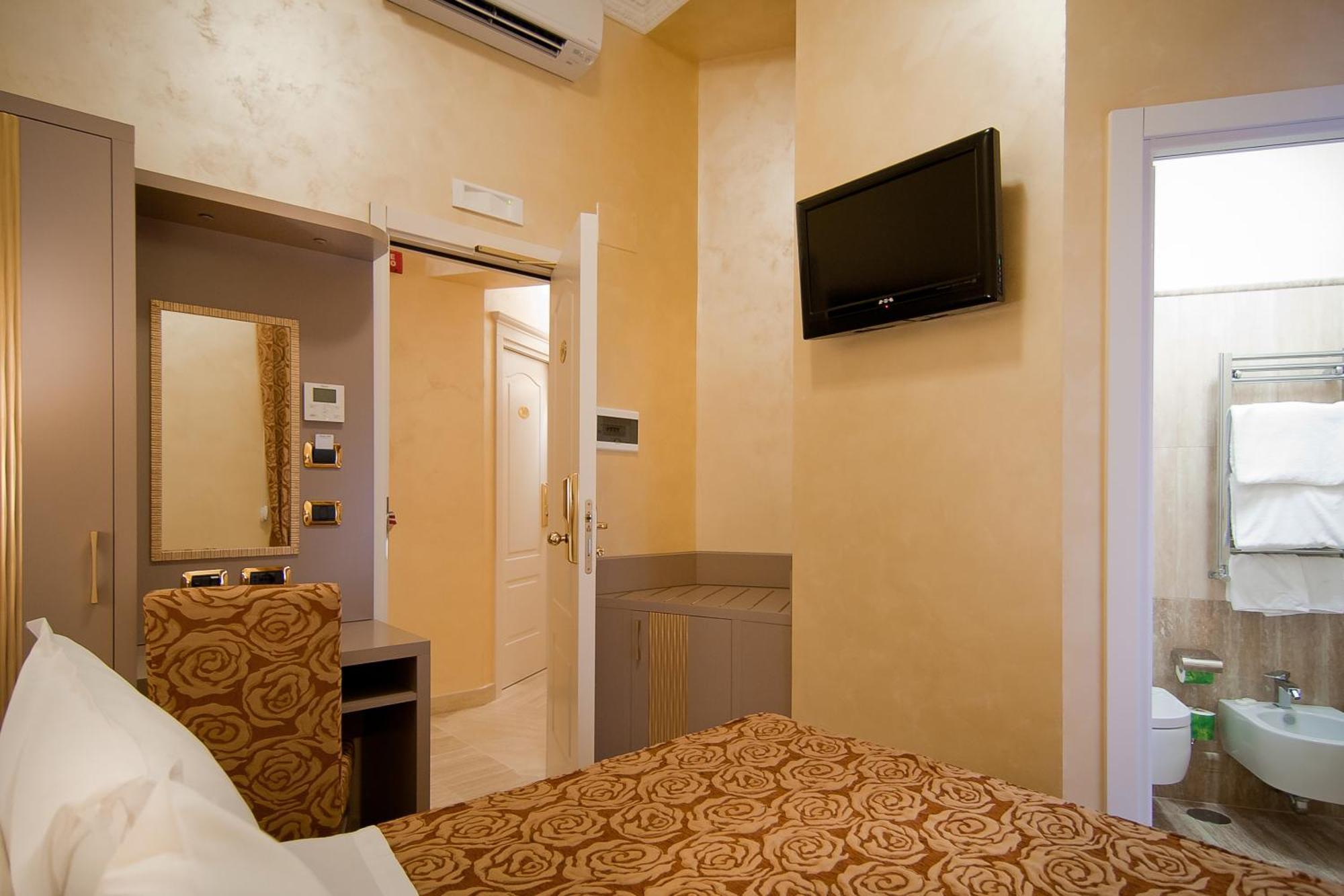 Single Room