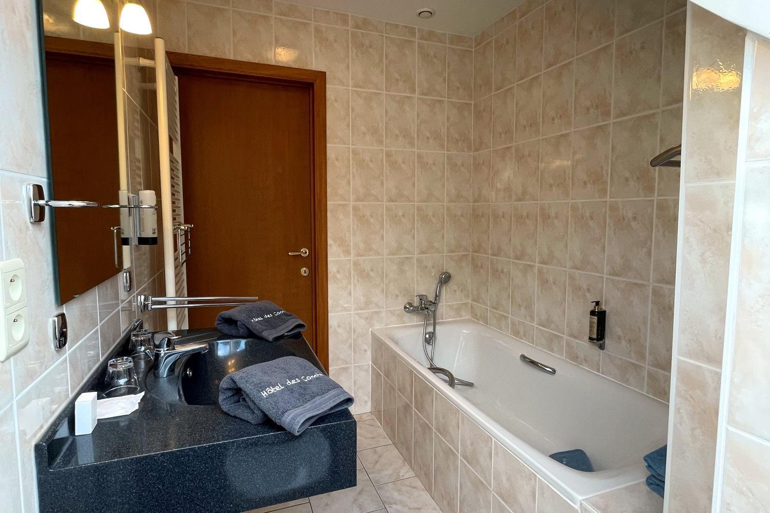 Double Room Private External Bathroom