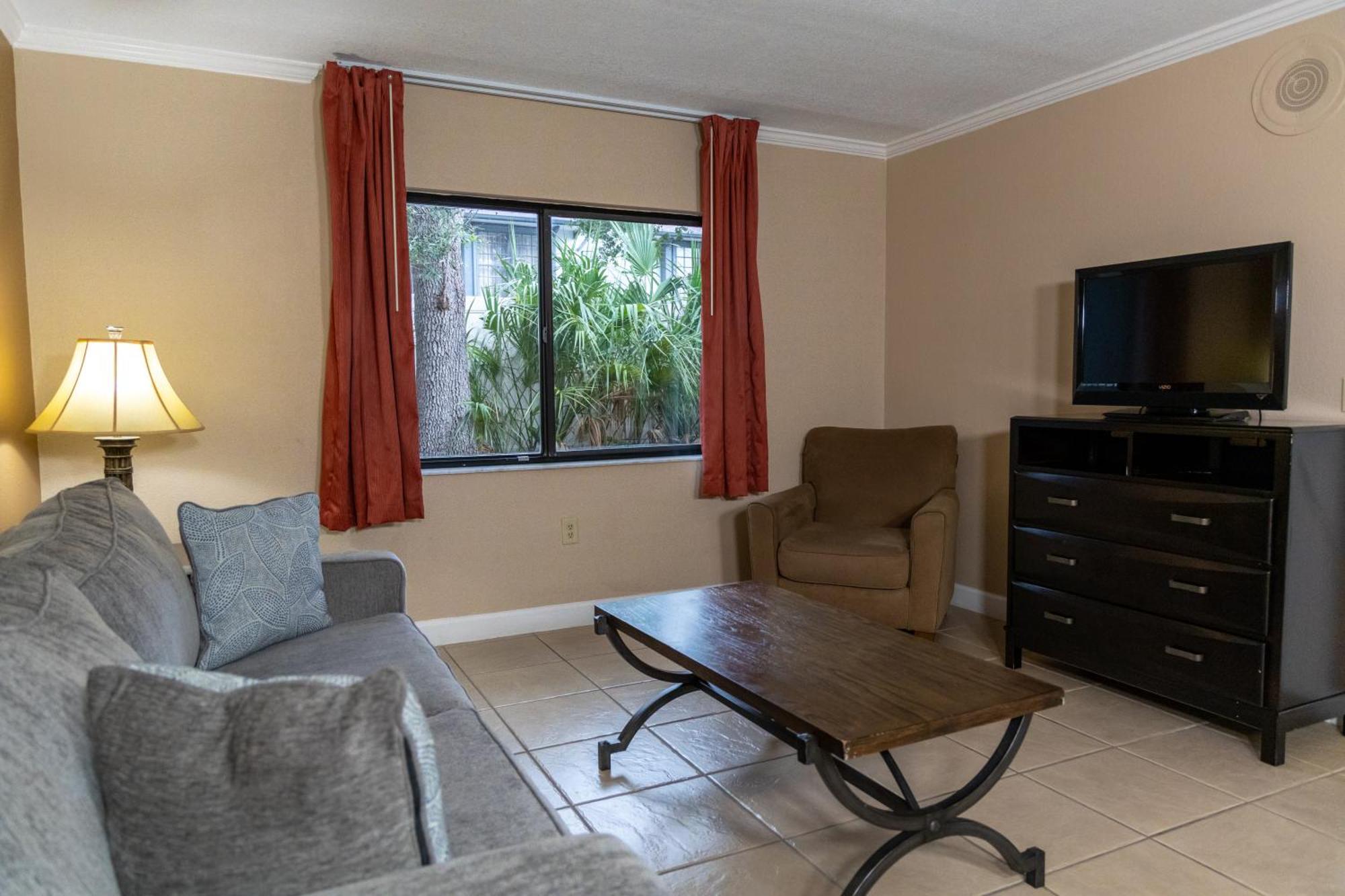 Two-Bedroom Suite