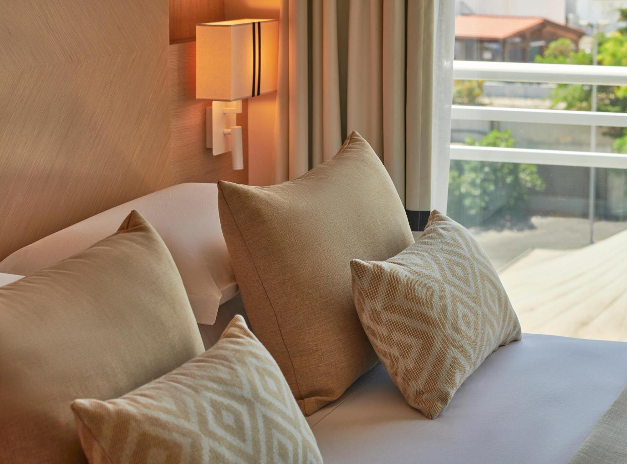 Superior Triple Room Sea View