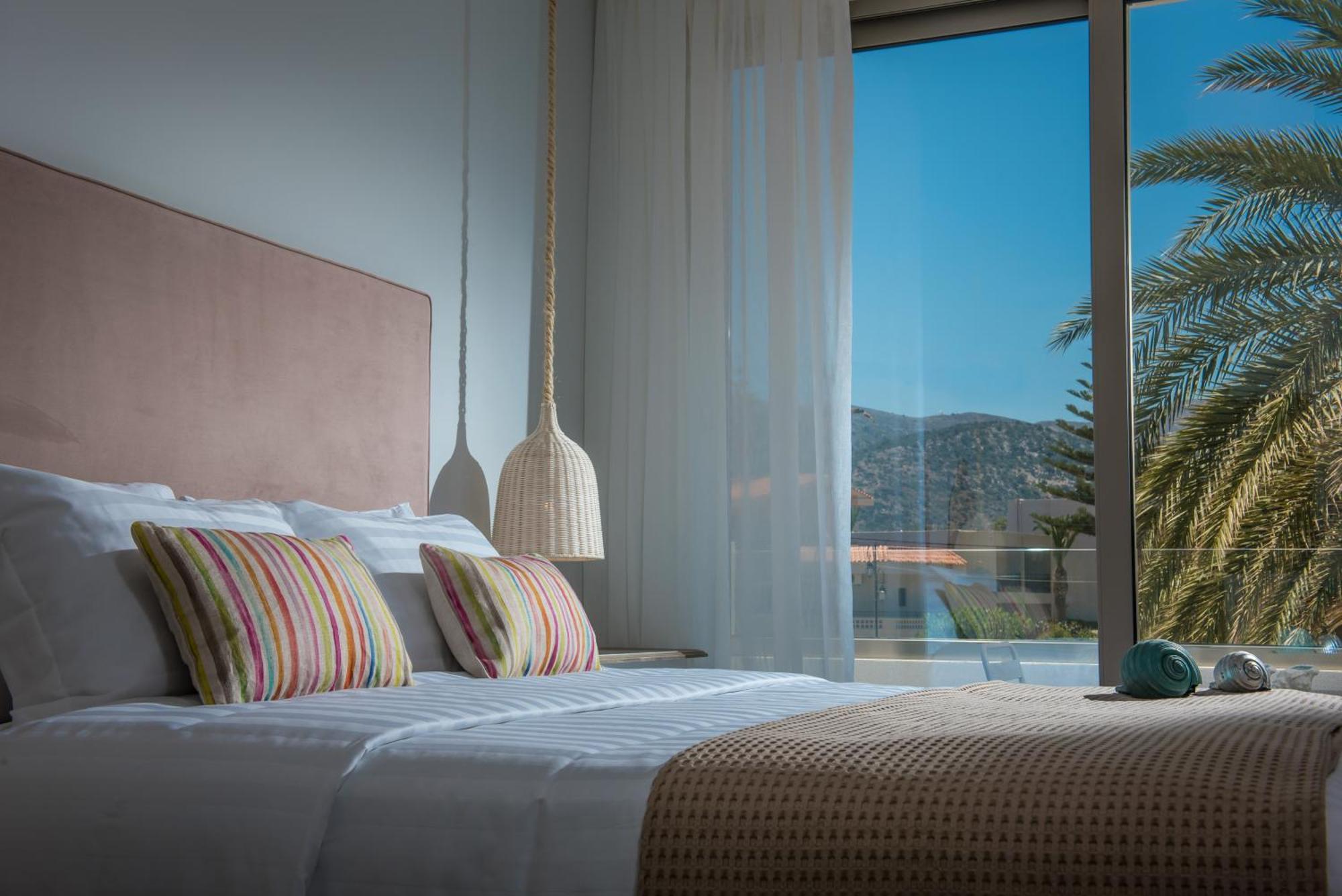 Deluxe Double Room Side Sea View Annex
