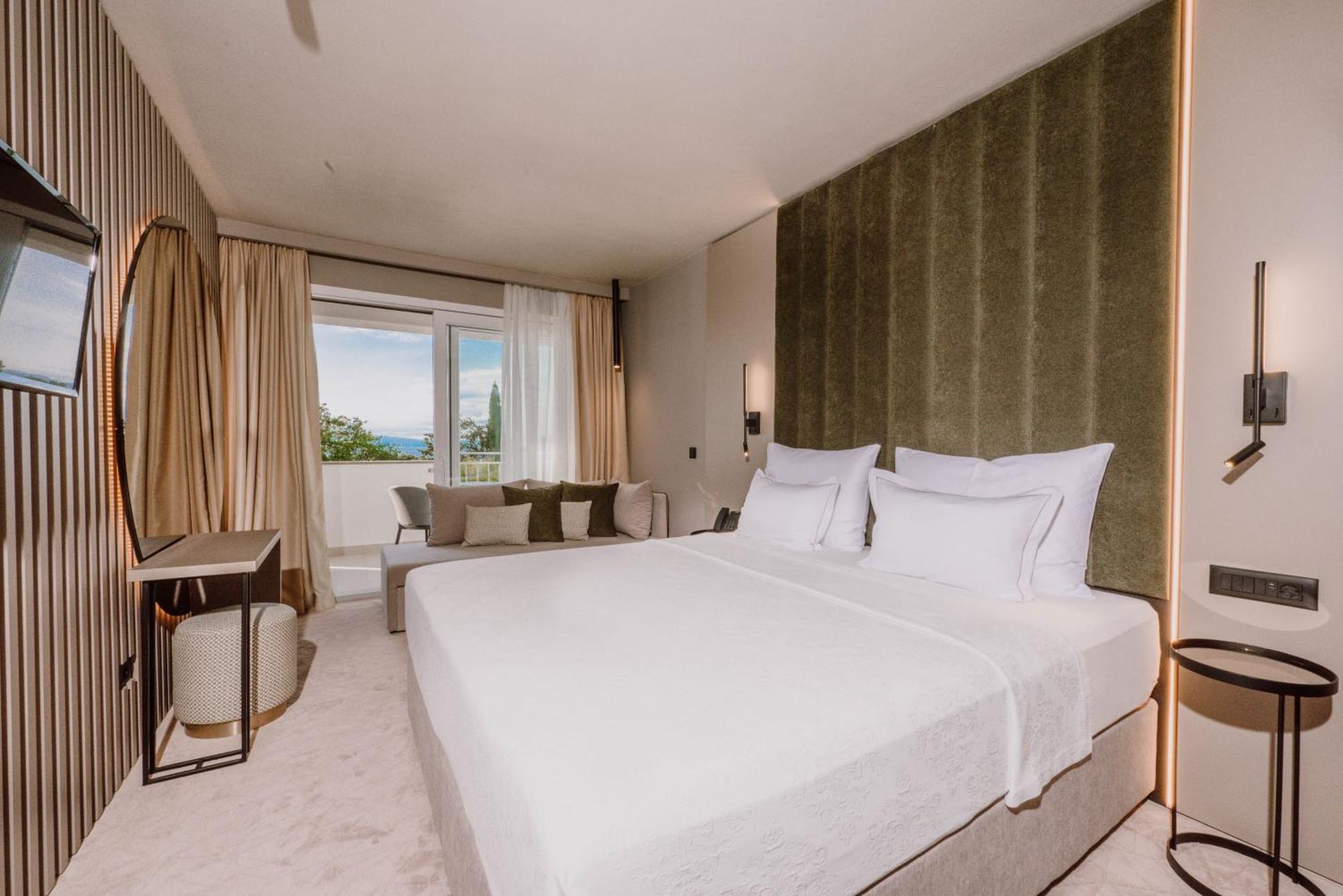 Superior Double Room Balcony