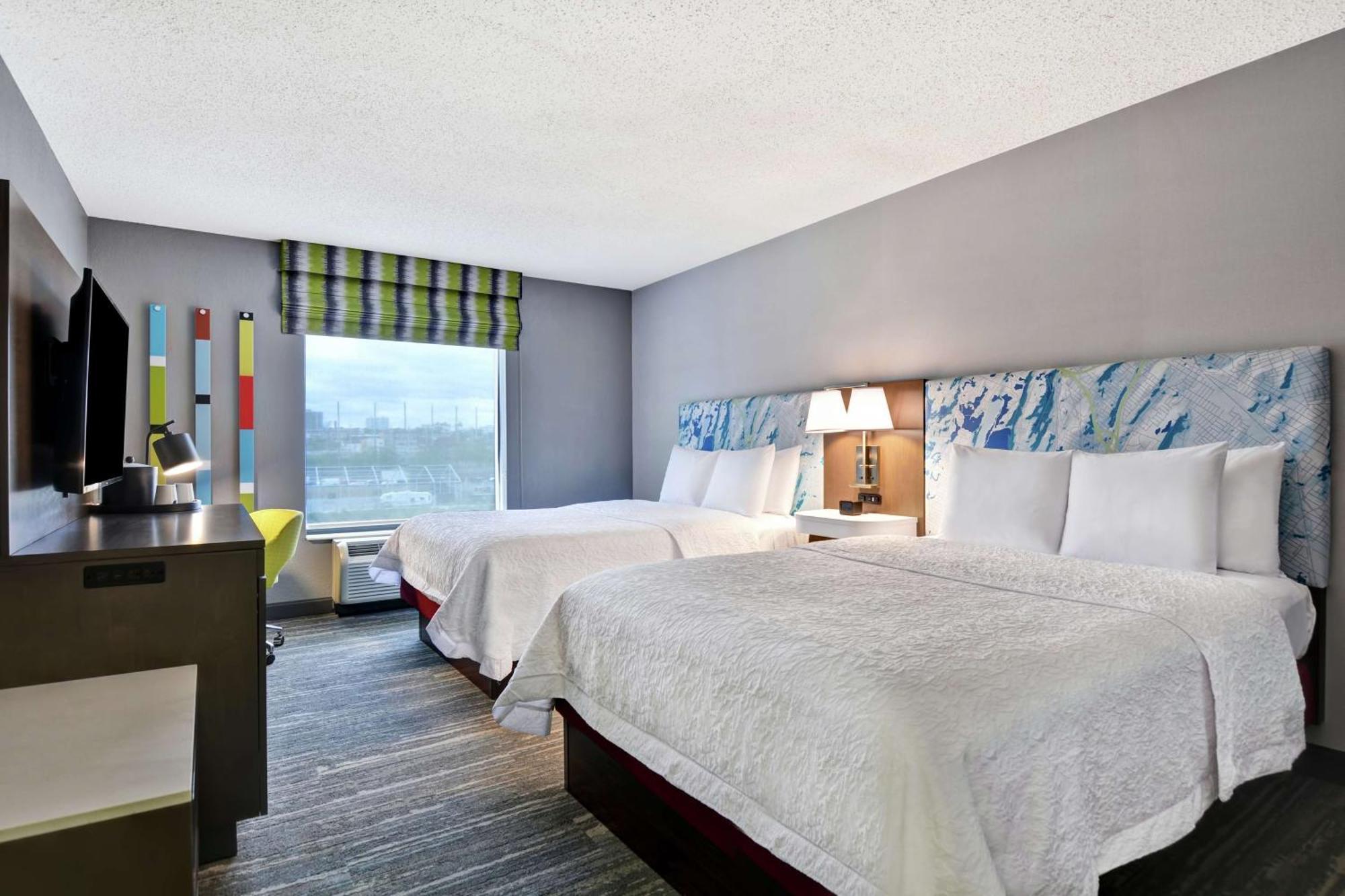 Queen Room Two Queen Beds