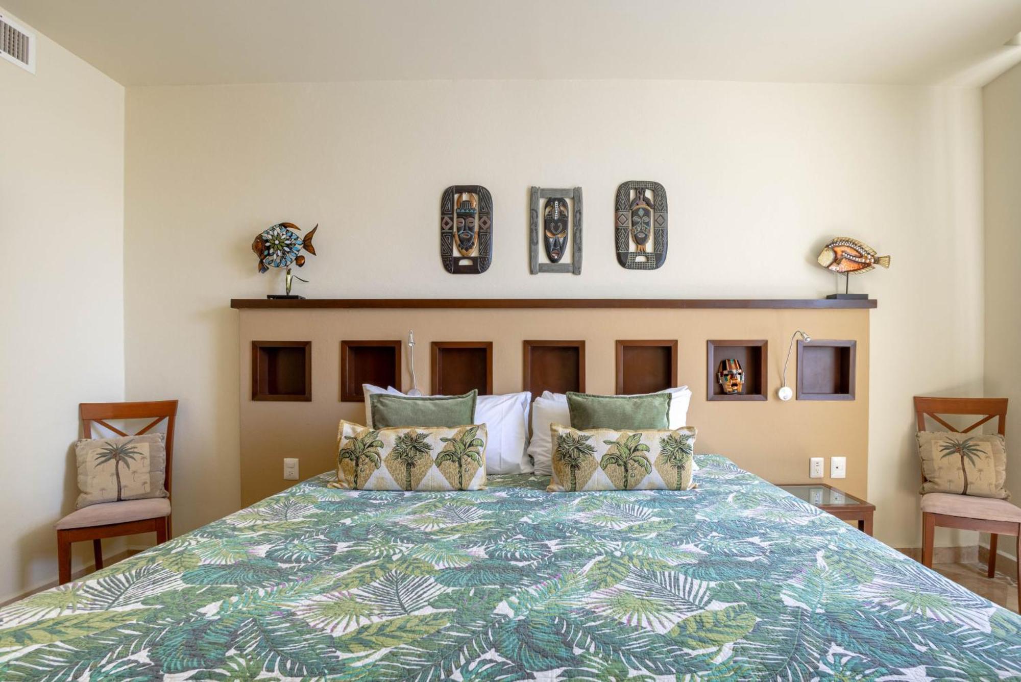 One-Bedroom Suite Beachfront