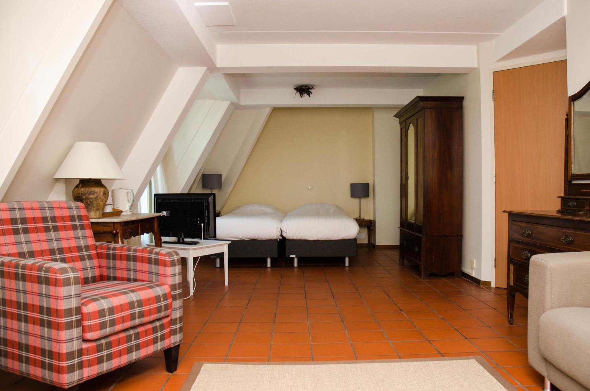 Luxury Twin Room