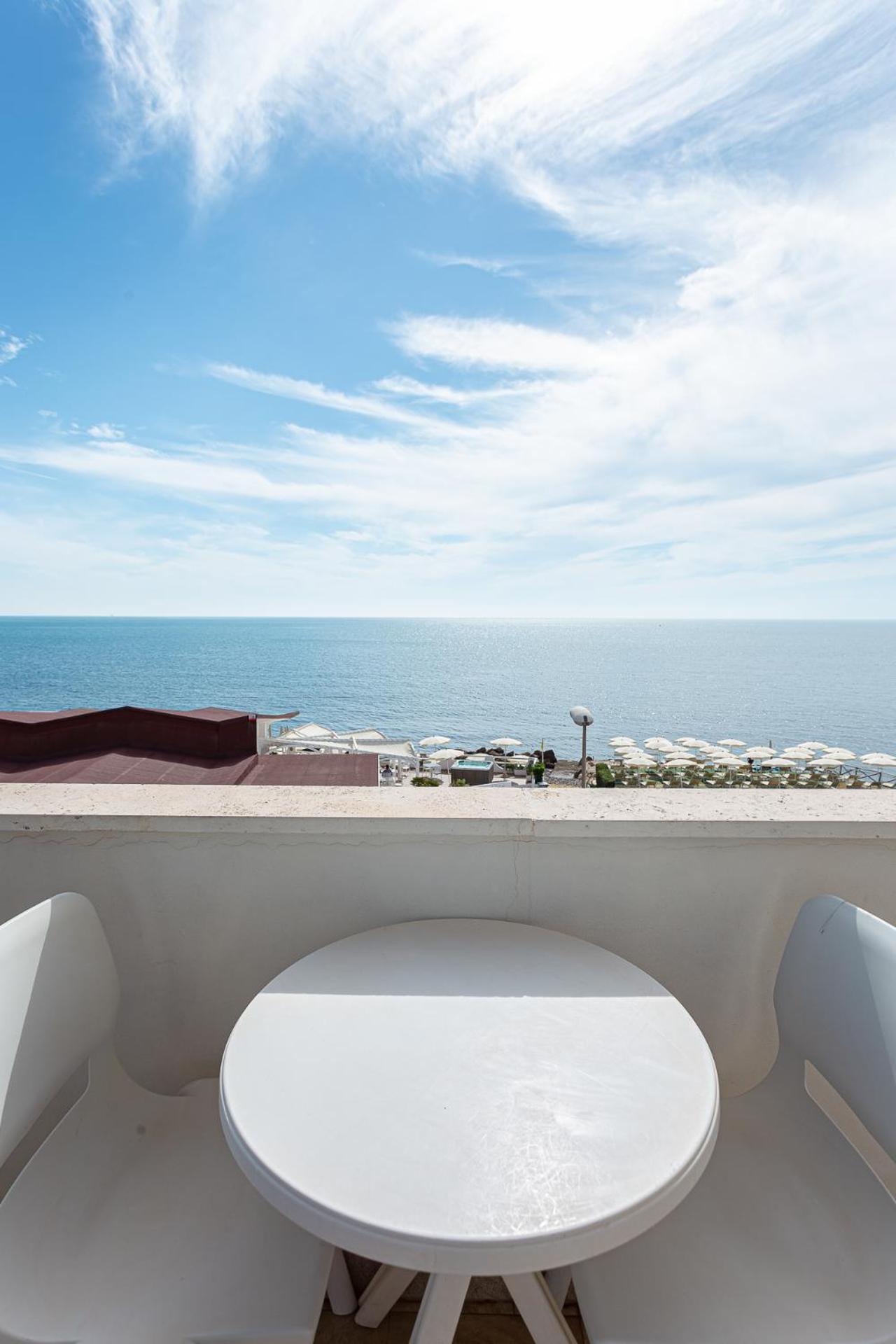 Double Room Sea View