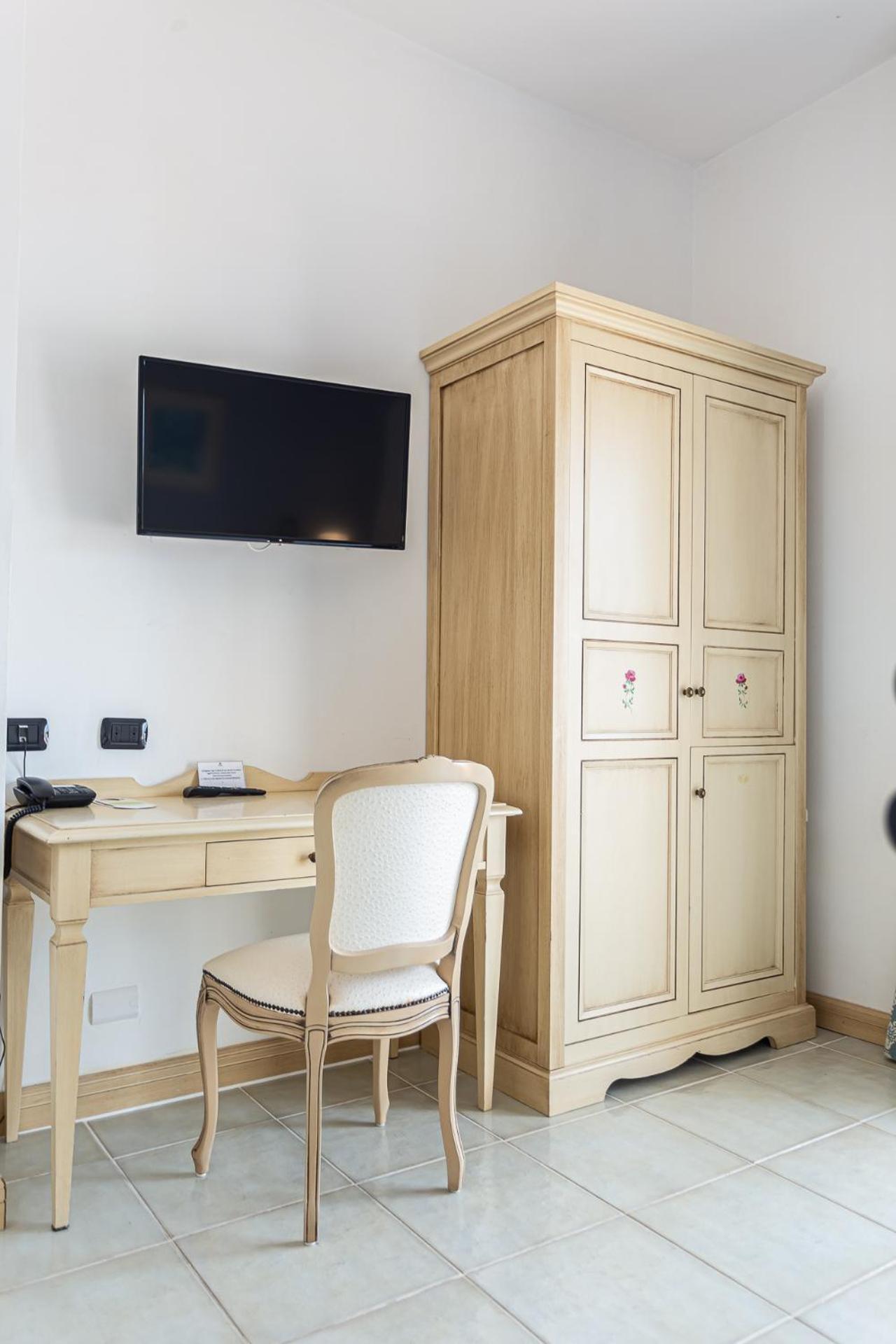 Triple Room Balcony