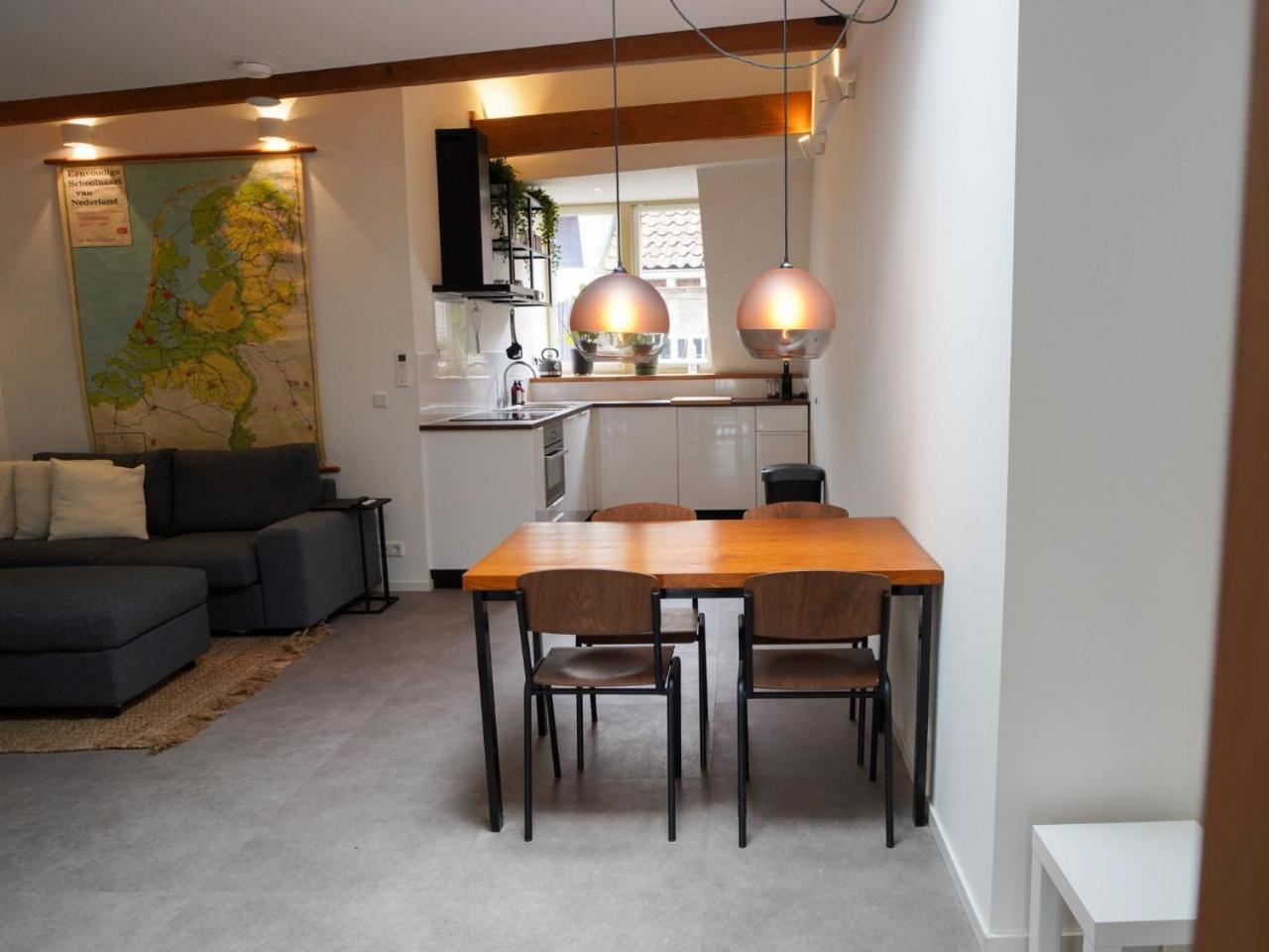 One-Bedroom Apartment Non-Smoking