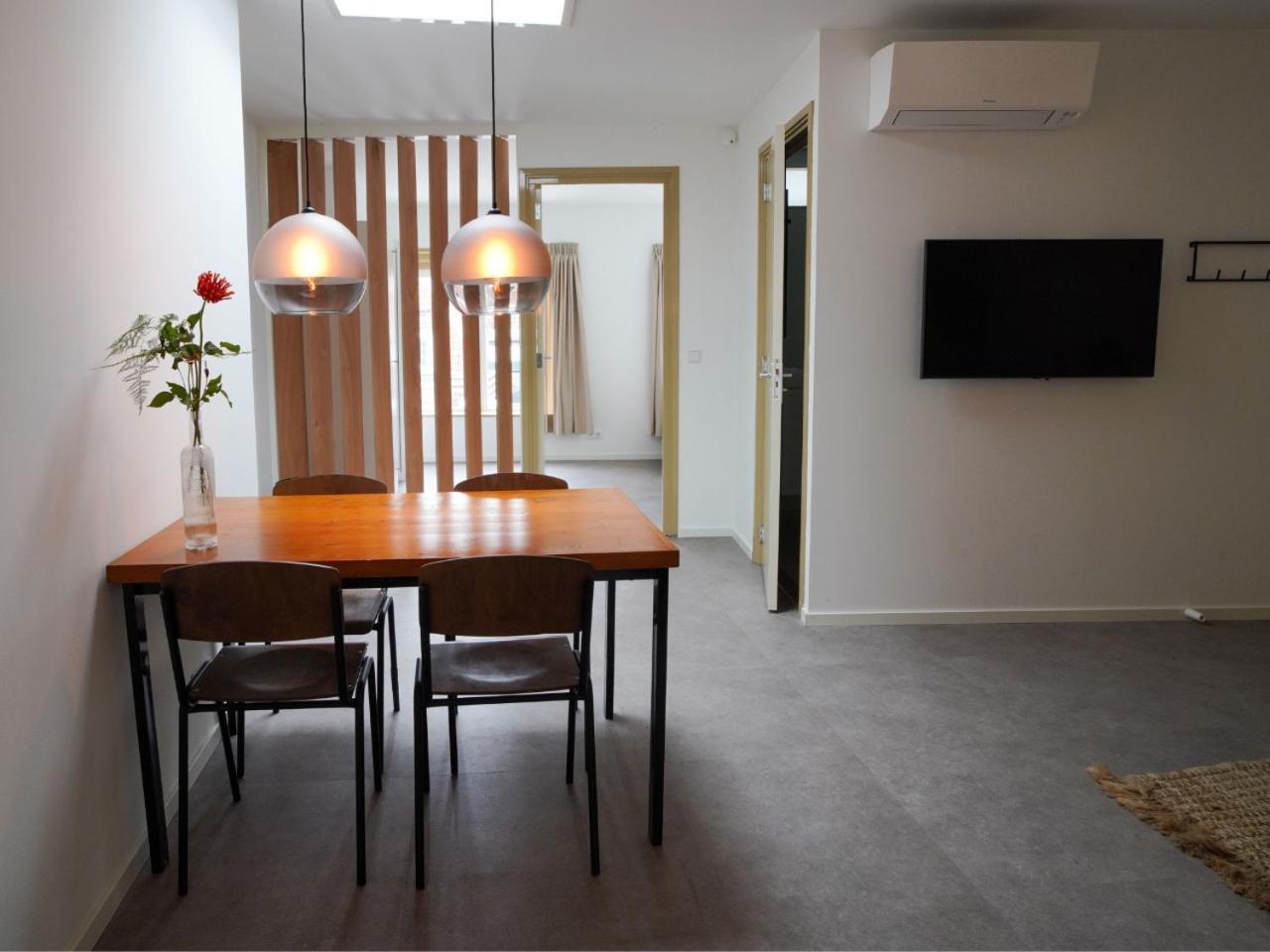 One-Bedroom Apartment Non-Smoking