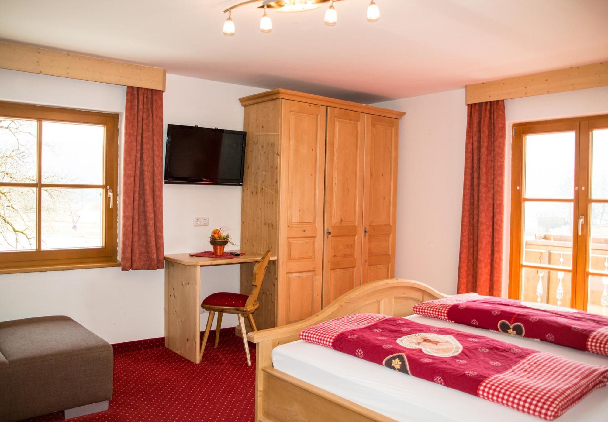 Comfort Double Room Balcony Lake View