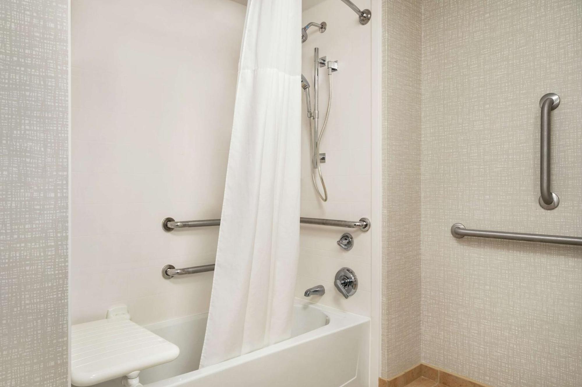King Room Roll Shower Mobility Hearing Access