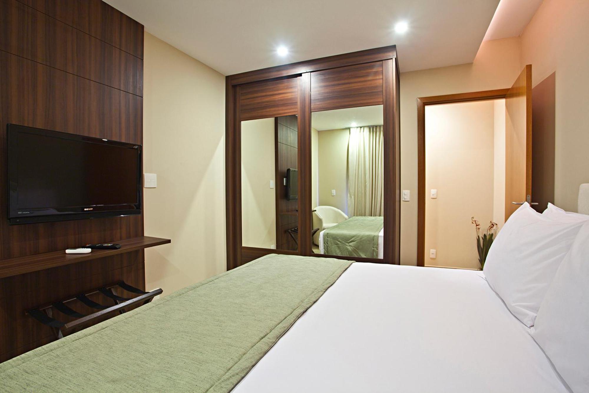 Senior Suite