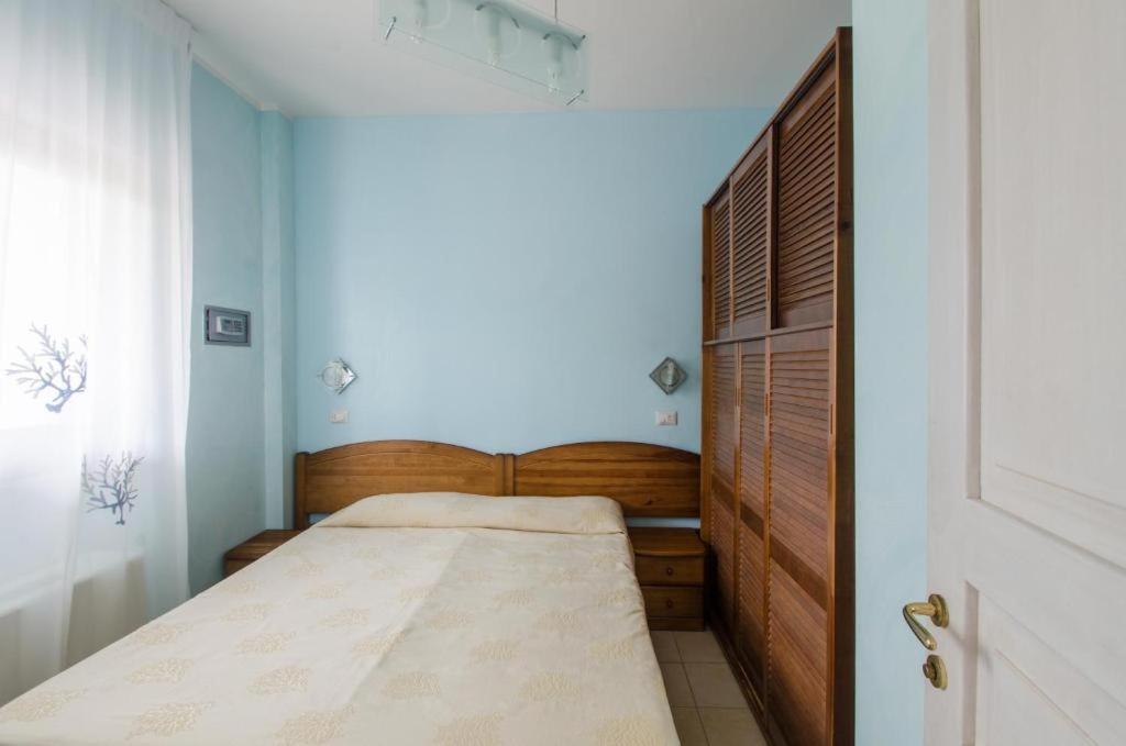 Two-Bedroom Deluxe Apartment