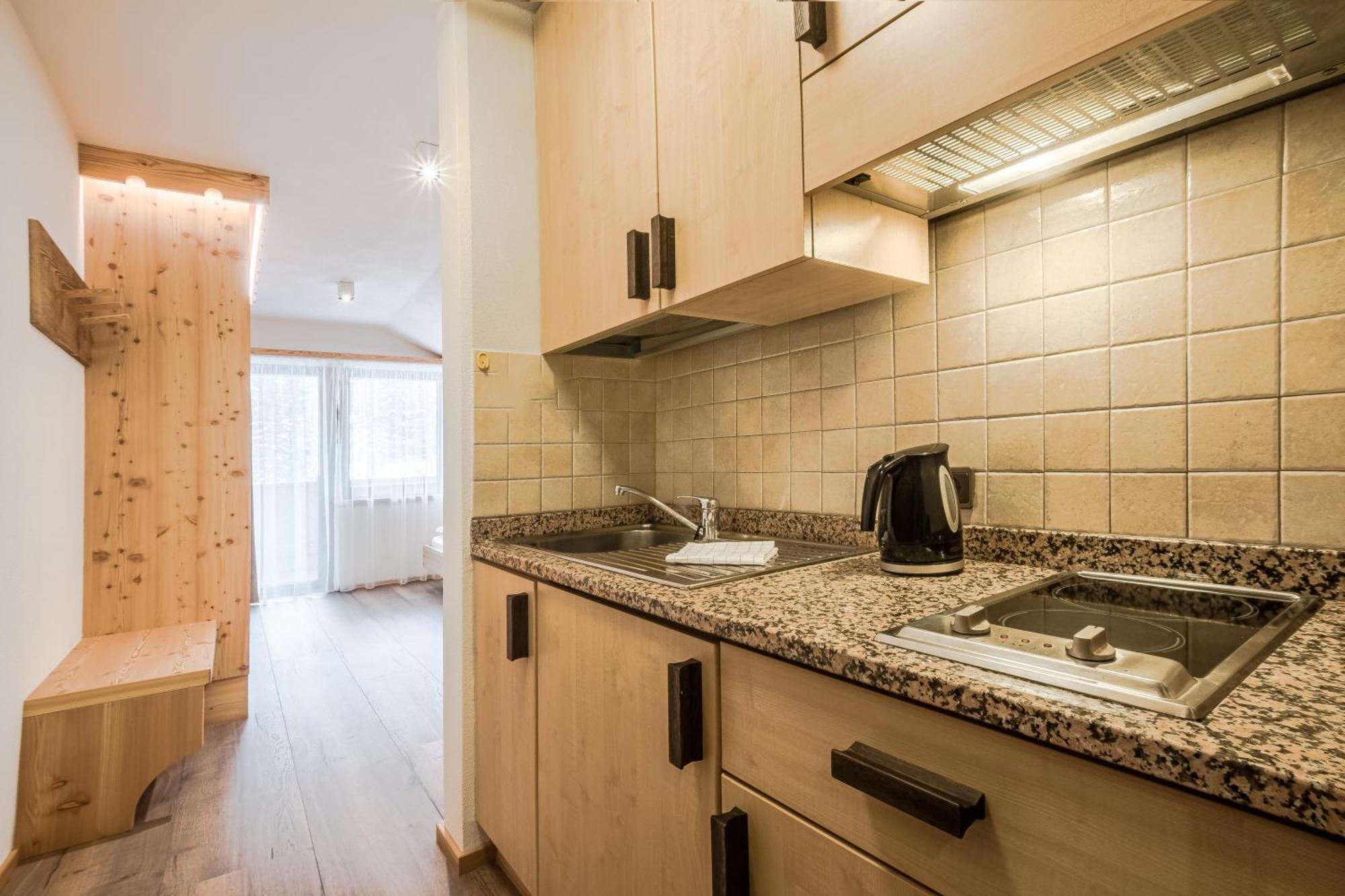 Studio Apartment