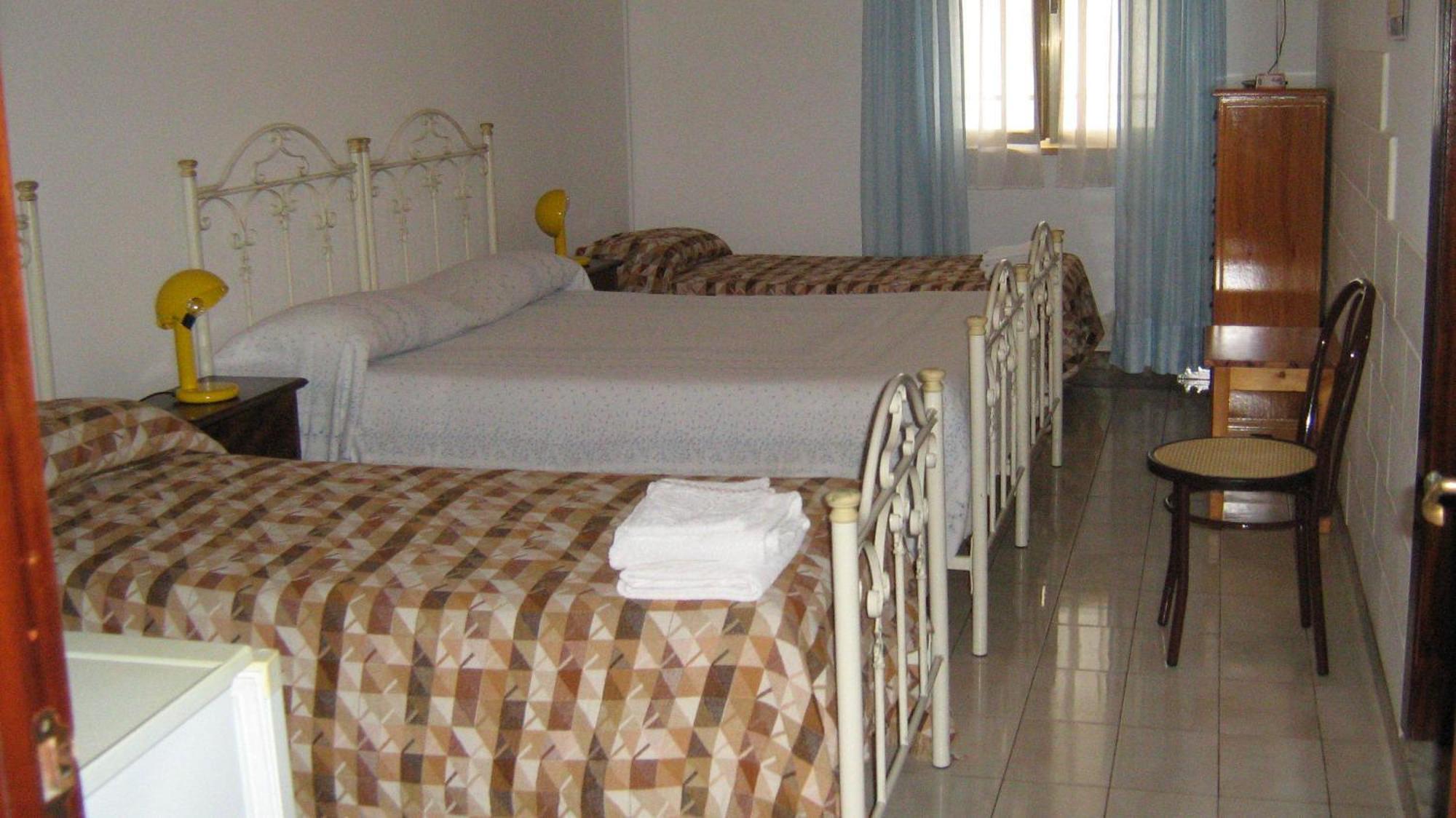 Quadruple Room,1588099005:JPEG